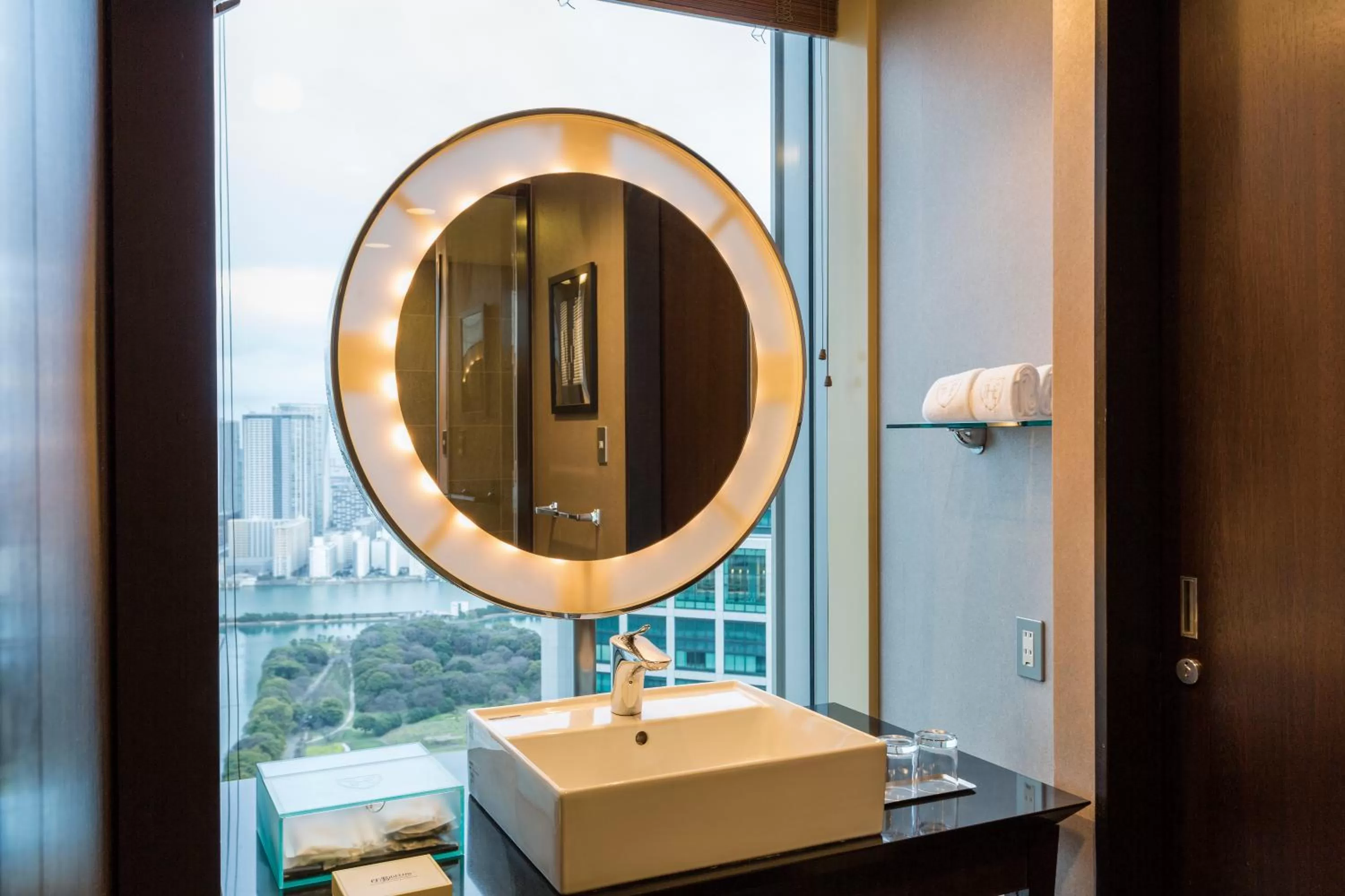 Bathroom in The Royal Park Hotel Iconic Tokyo Shiodome
