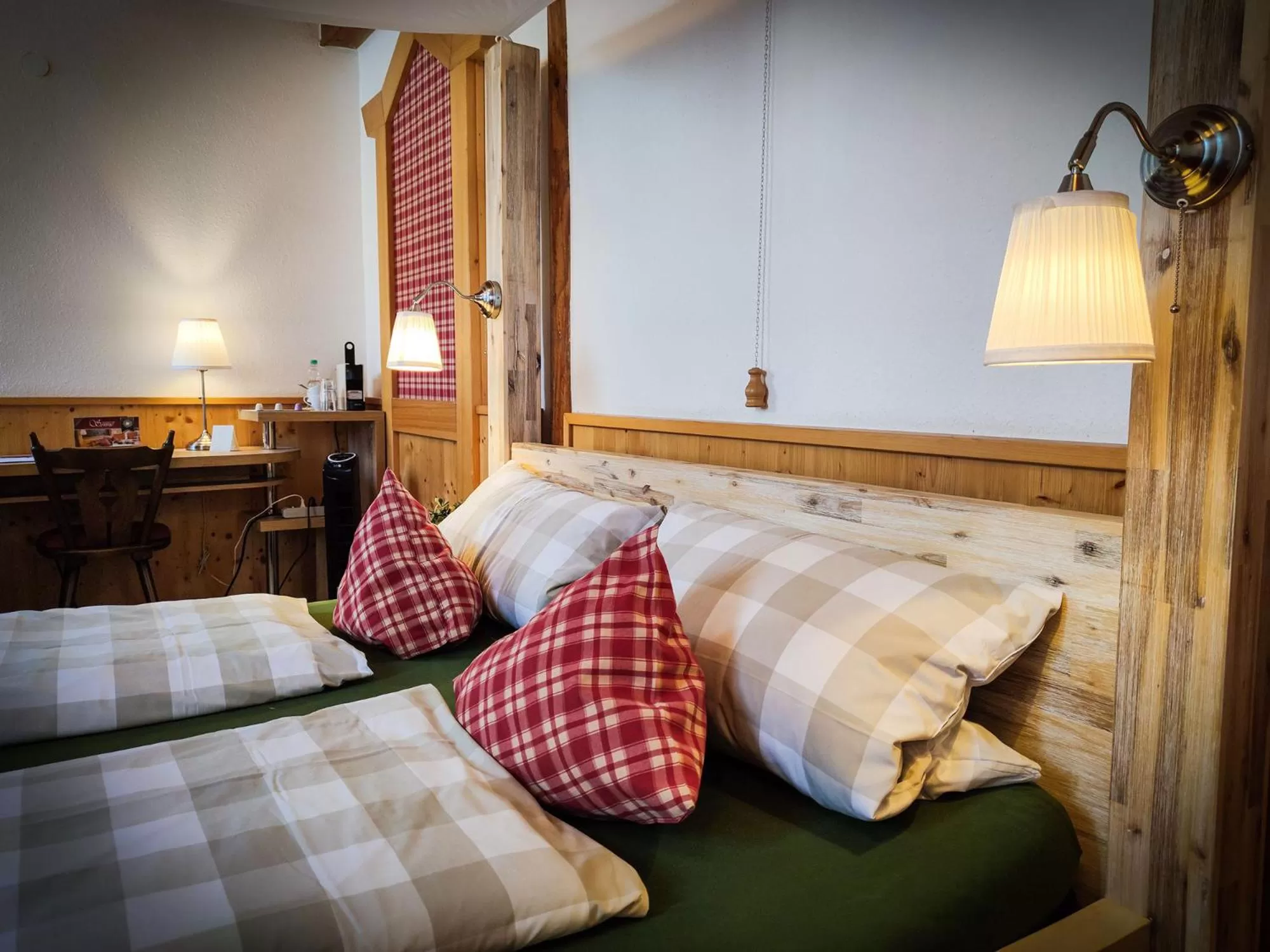 Photo of the whole room, Bed in Hotel Landgasthof Sonne