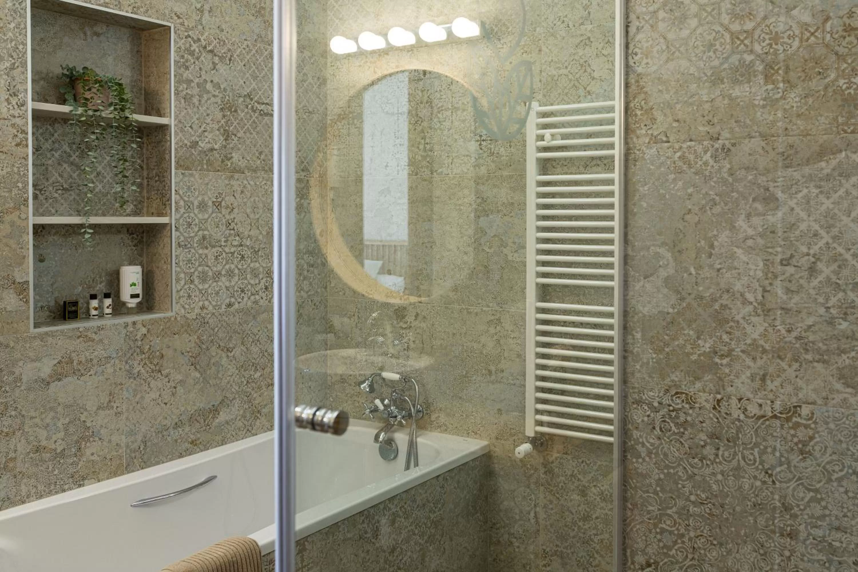 Bath in Hotel Rural Ohana