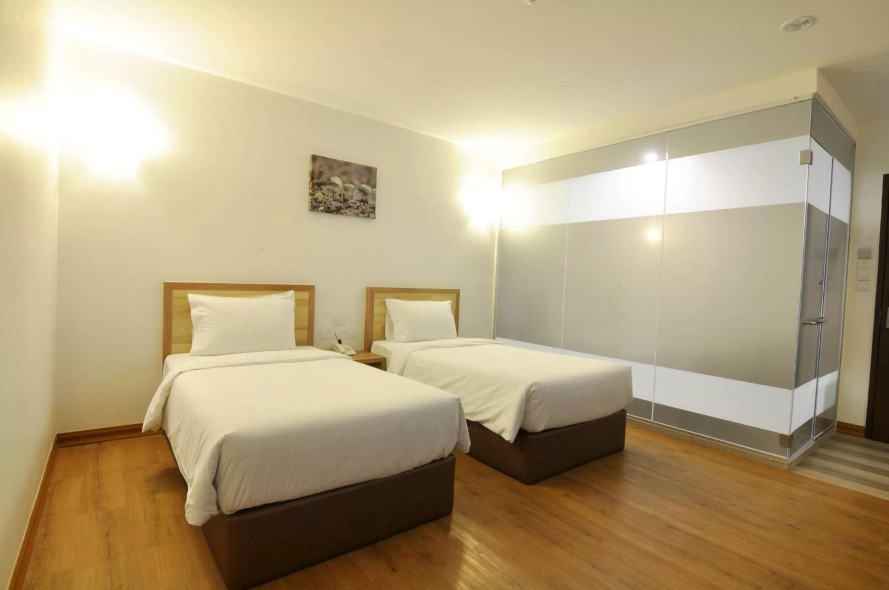 Bedroom, Bed in Greencity Hotel