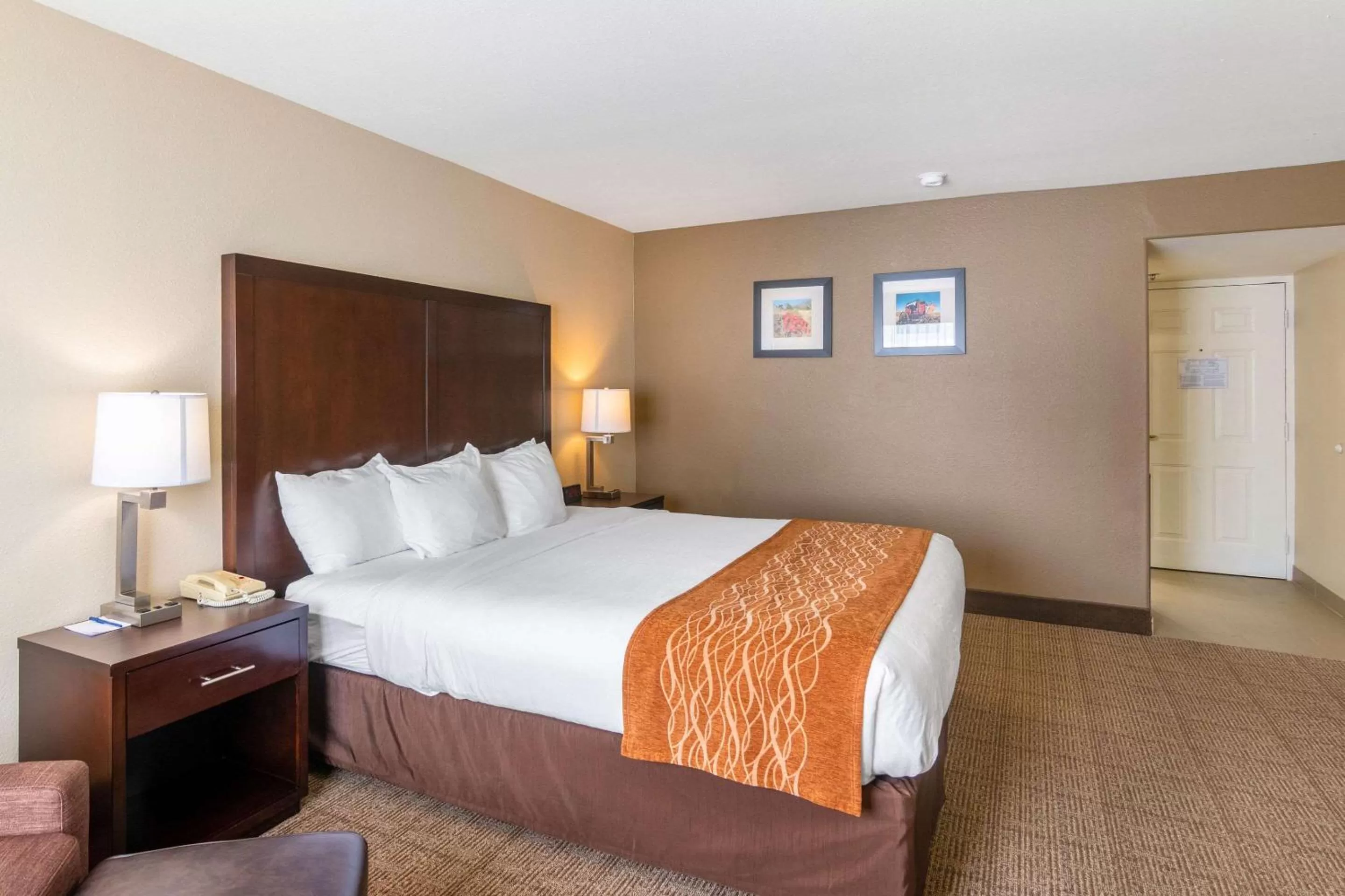 Photo of the whole room, Bed in Comfort Inn & Suites Mojave