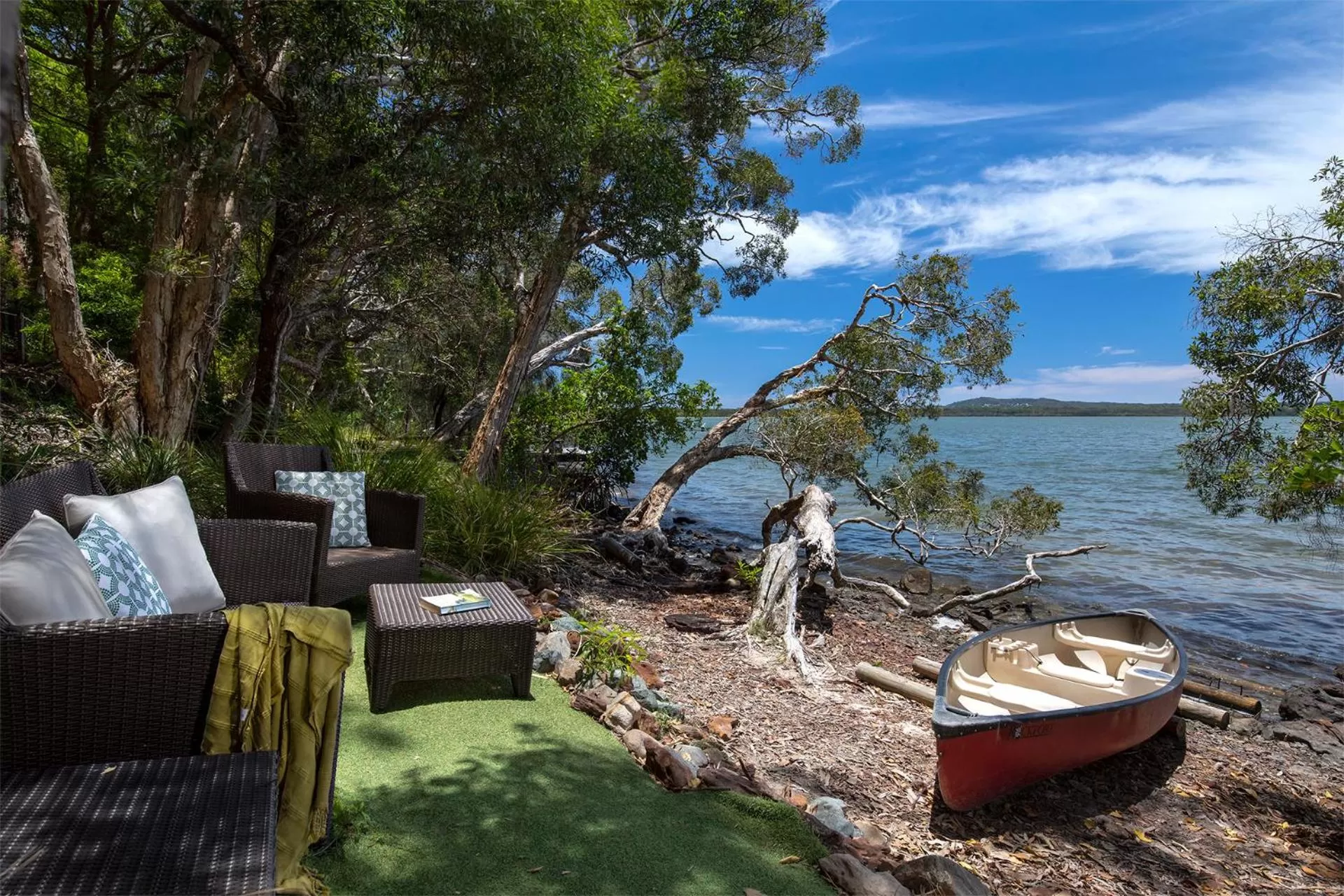 Natural landscape in Eumarella Shores Noosa Lake Retreat