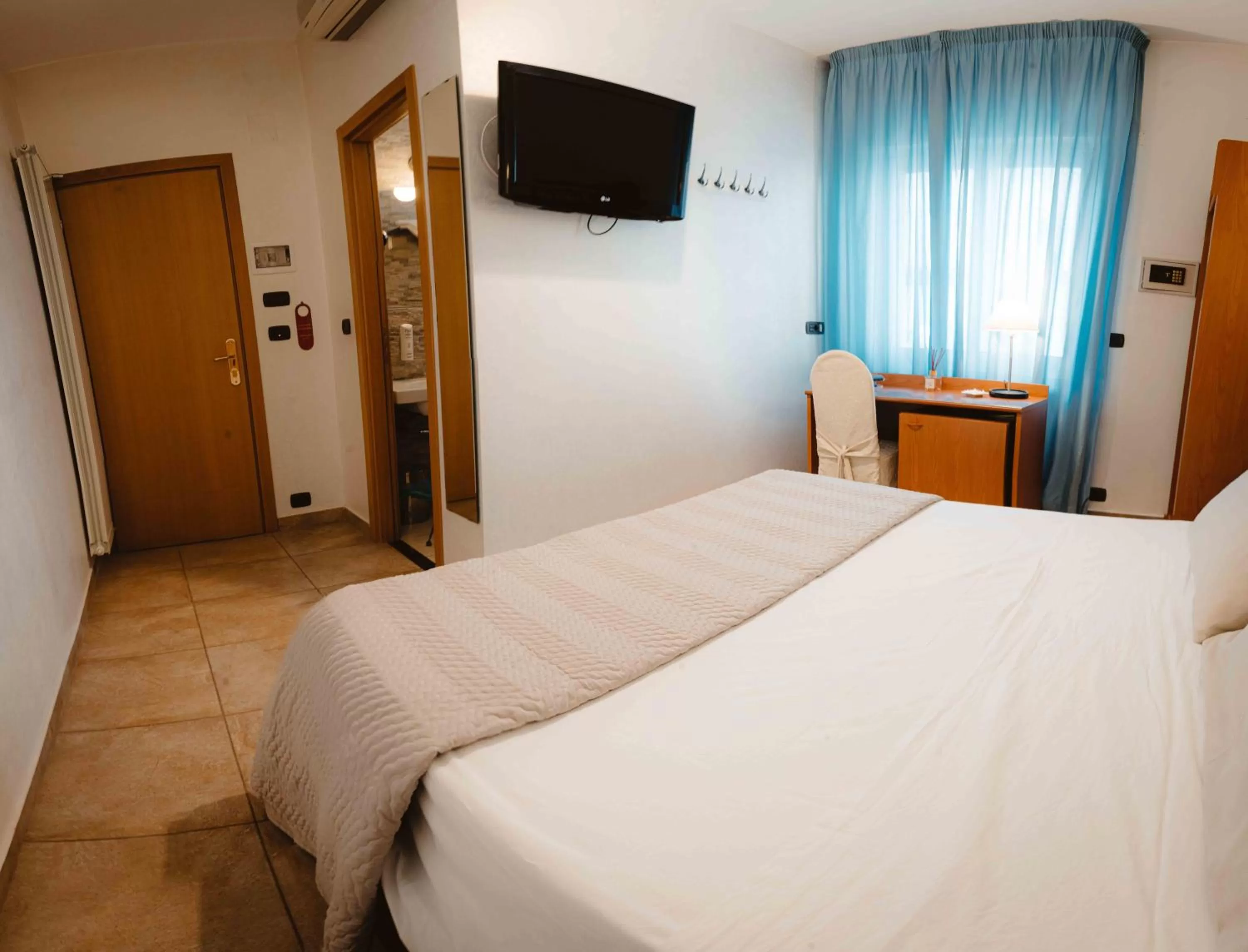 Bed in Accord Le Rose