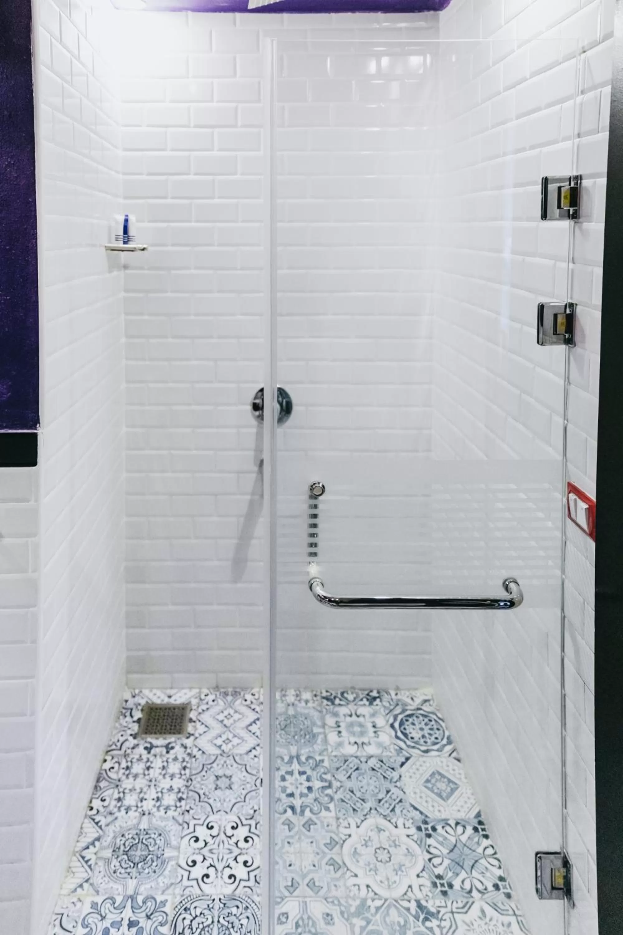 Shower in Basma Hotel Aswan