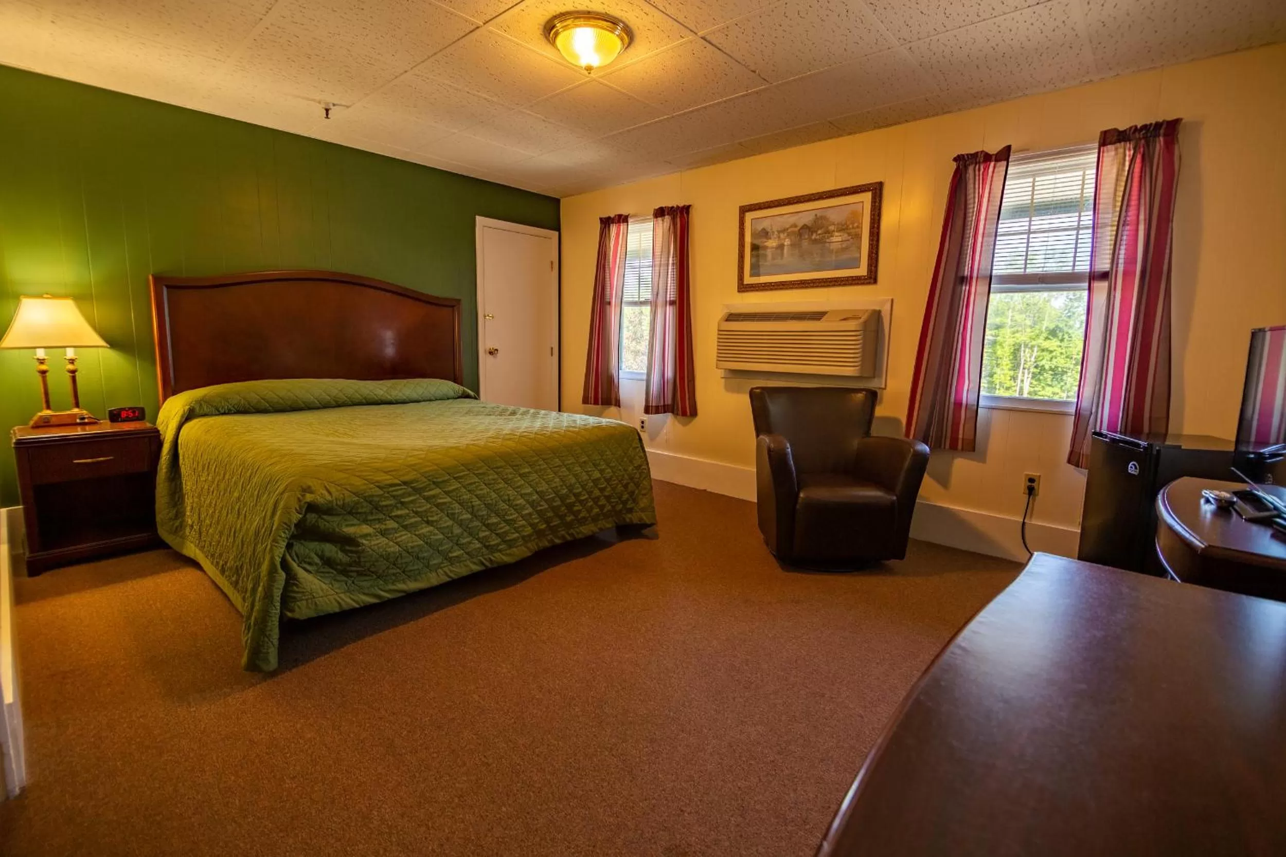 Bedroom in The Lodge at Poland Spring Resort