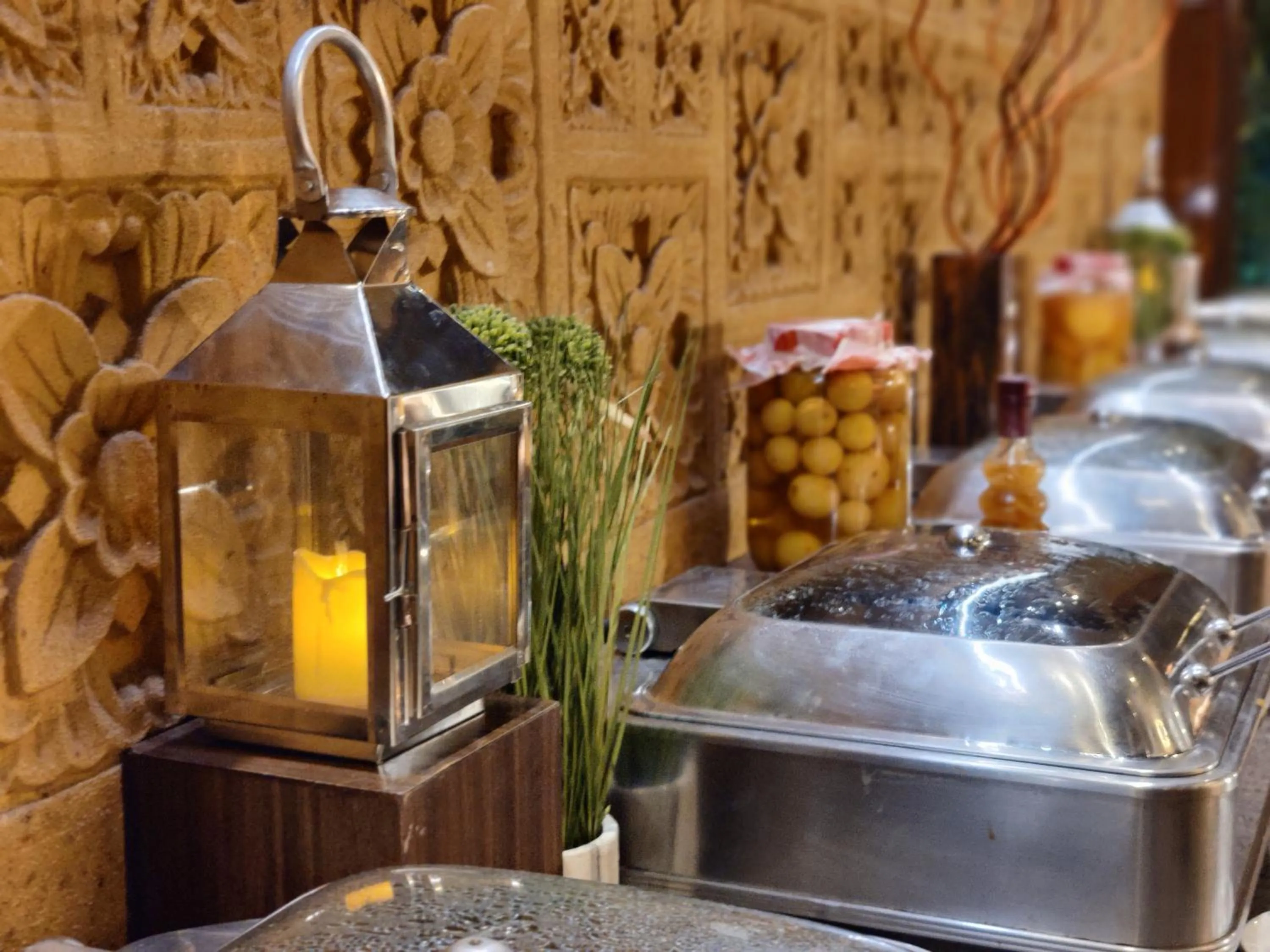 Restaurant/places to eat in Regenta MPG Club Mahabaleshwar