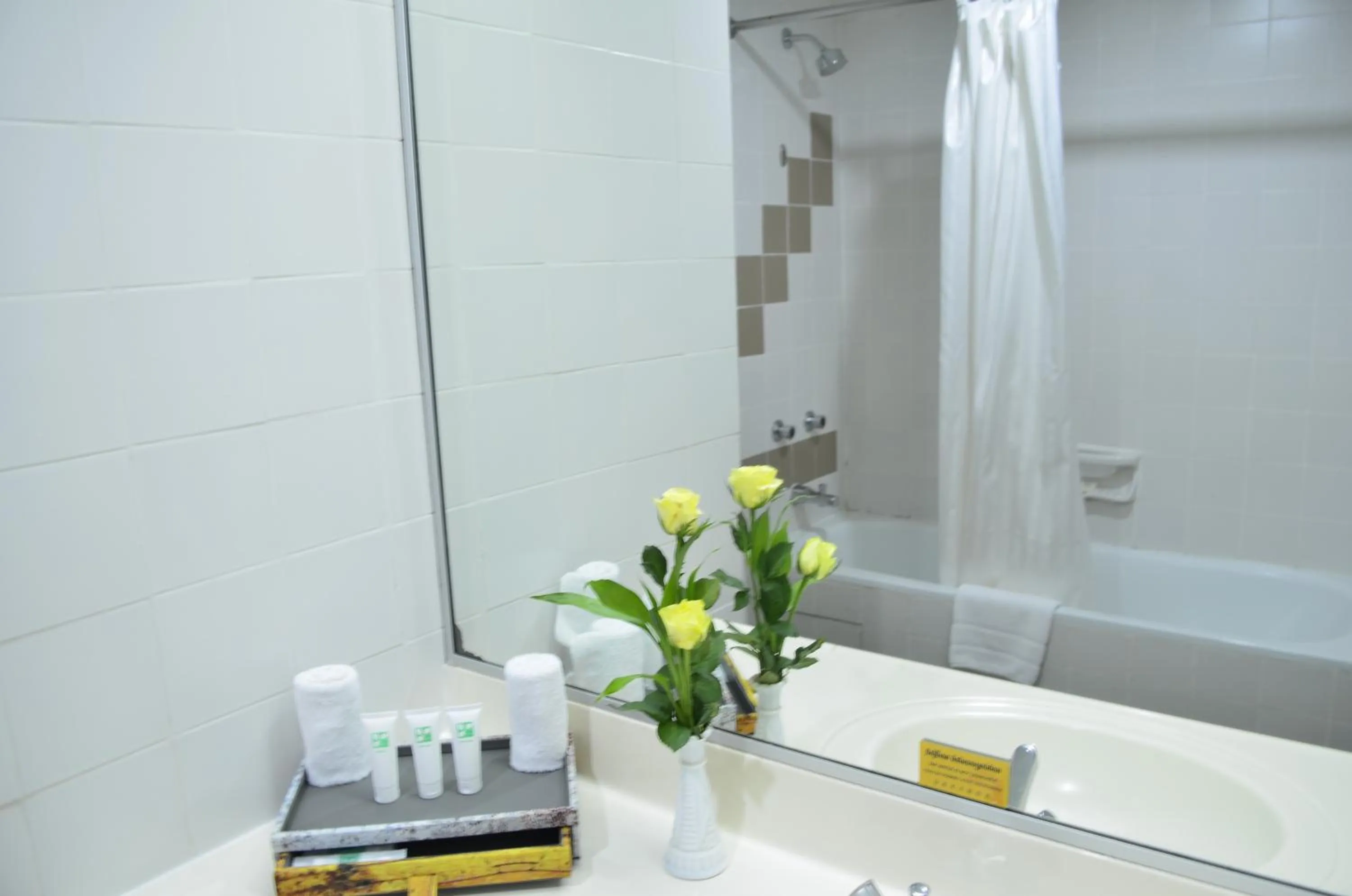 Bathroom in Hotel Cambodiana