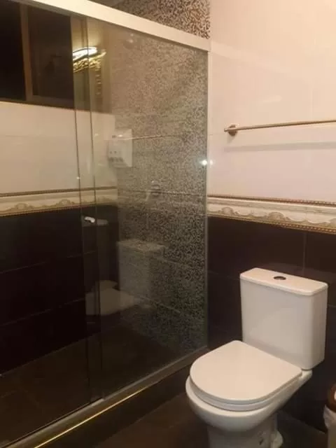 Bathroom in Hostal Terrabella SRL