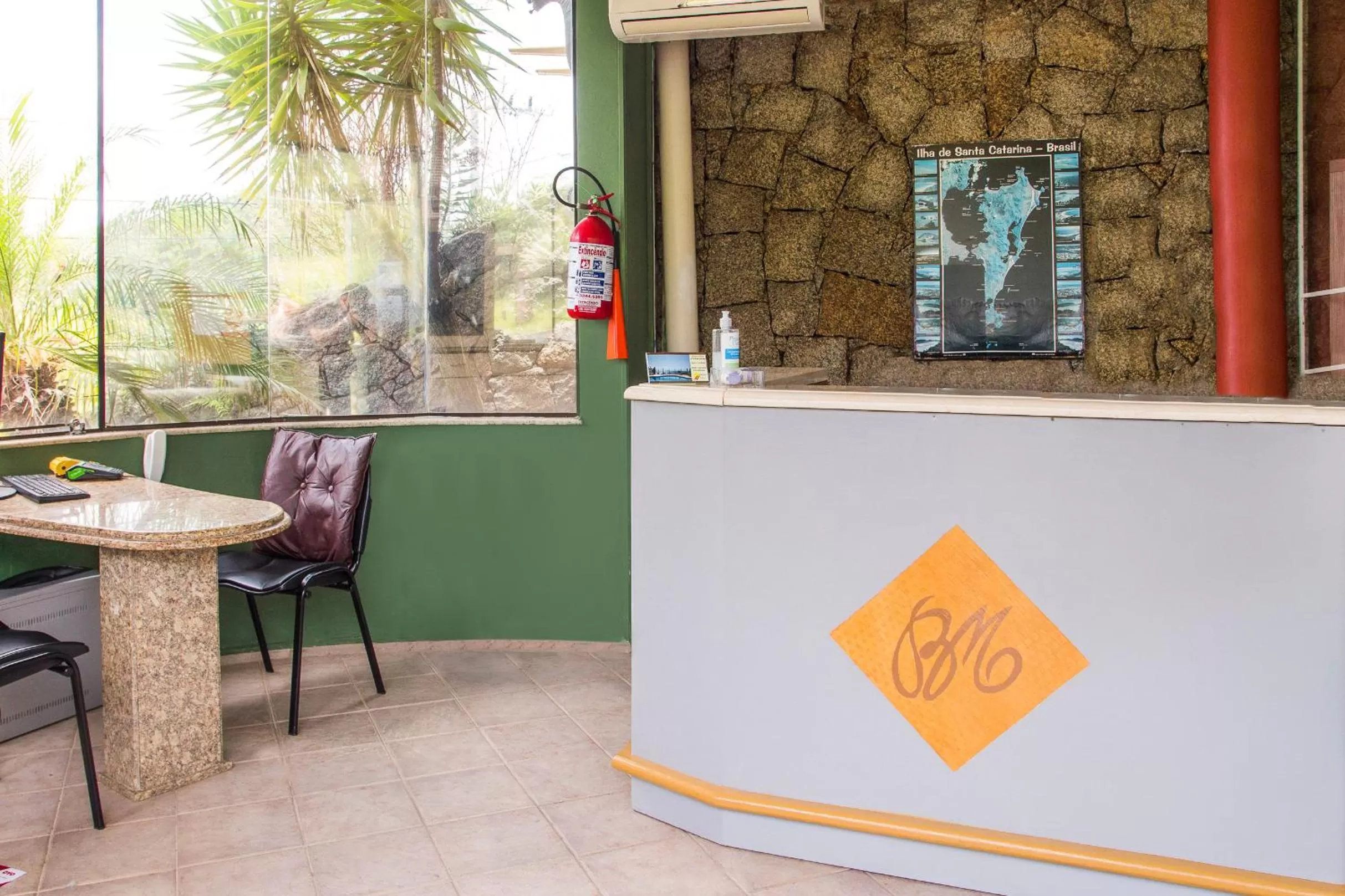 Lobby or reception, Lobby/Reception in Pousada Bangalôs Da Mole - Florianópolis