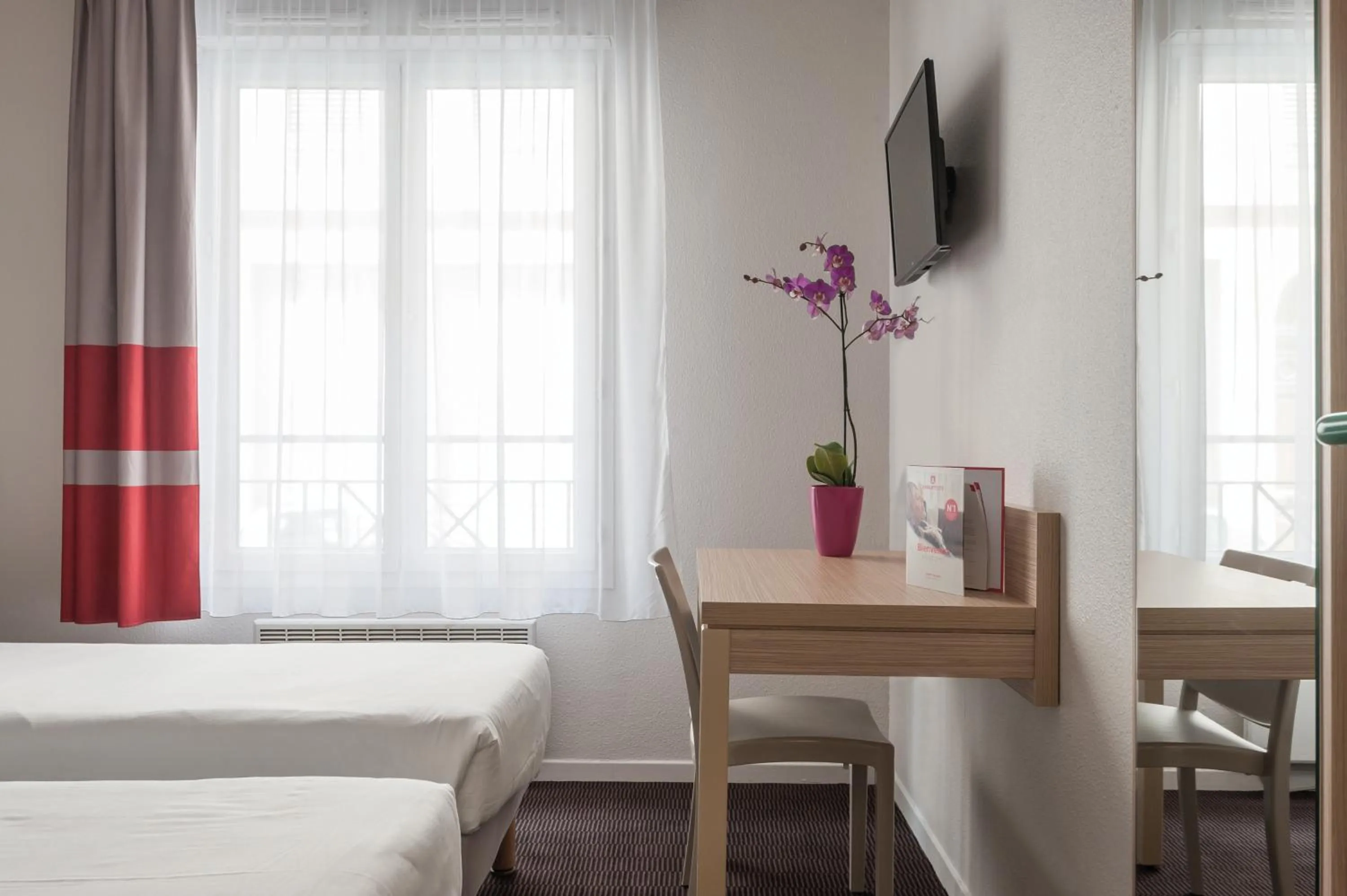 Bed in Appart'City Classic Lyon Part Dieu Garibaldi