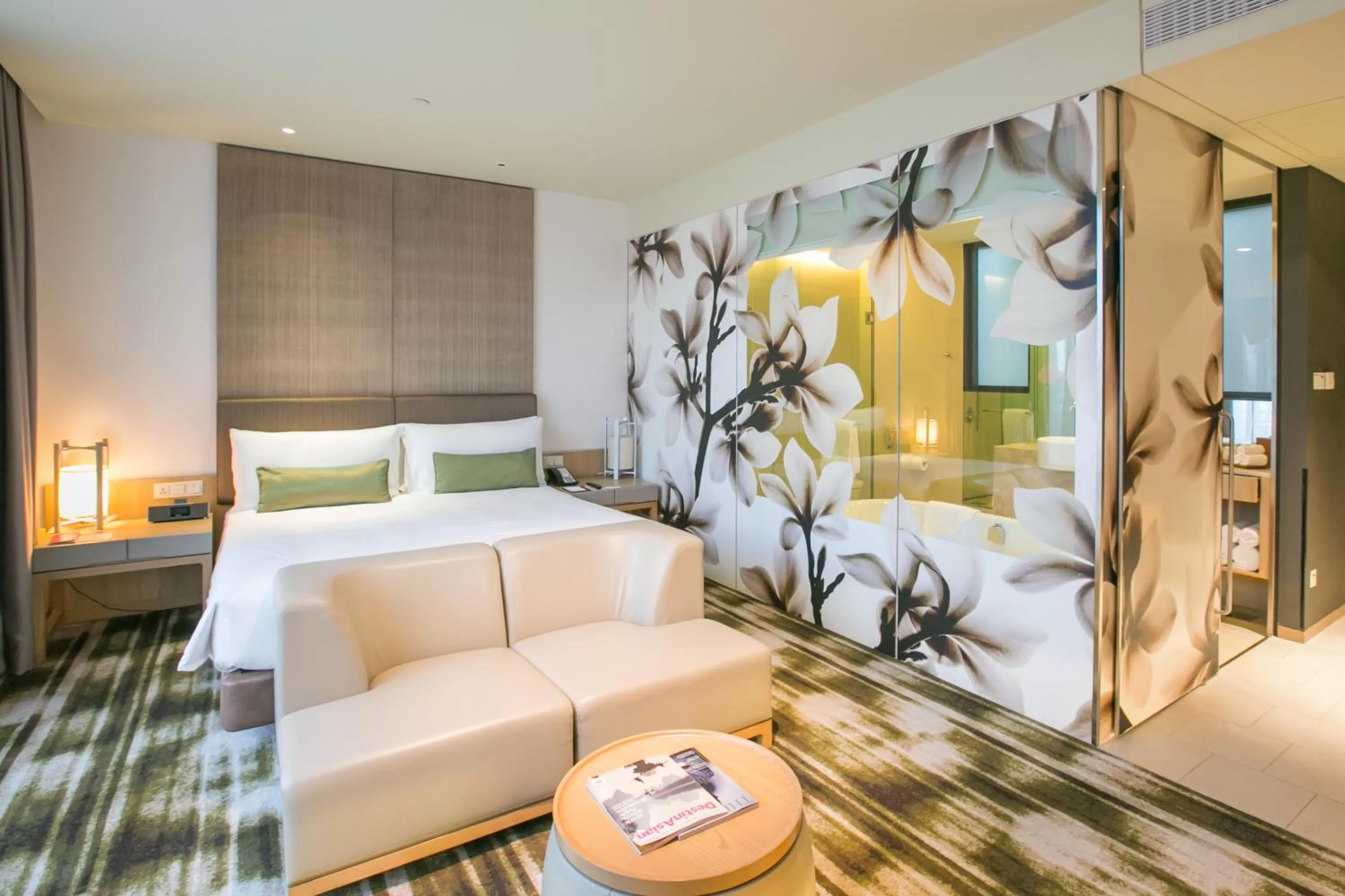 Photo of the whole room, Bed in Crowne Plaza Changi Airport by IHG