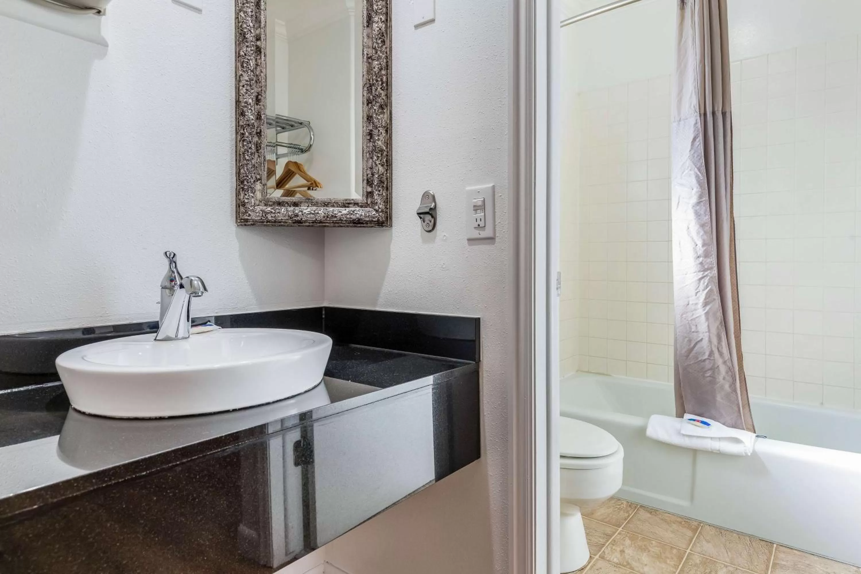 Bathroom in Motel 6 Tremonton, Utah