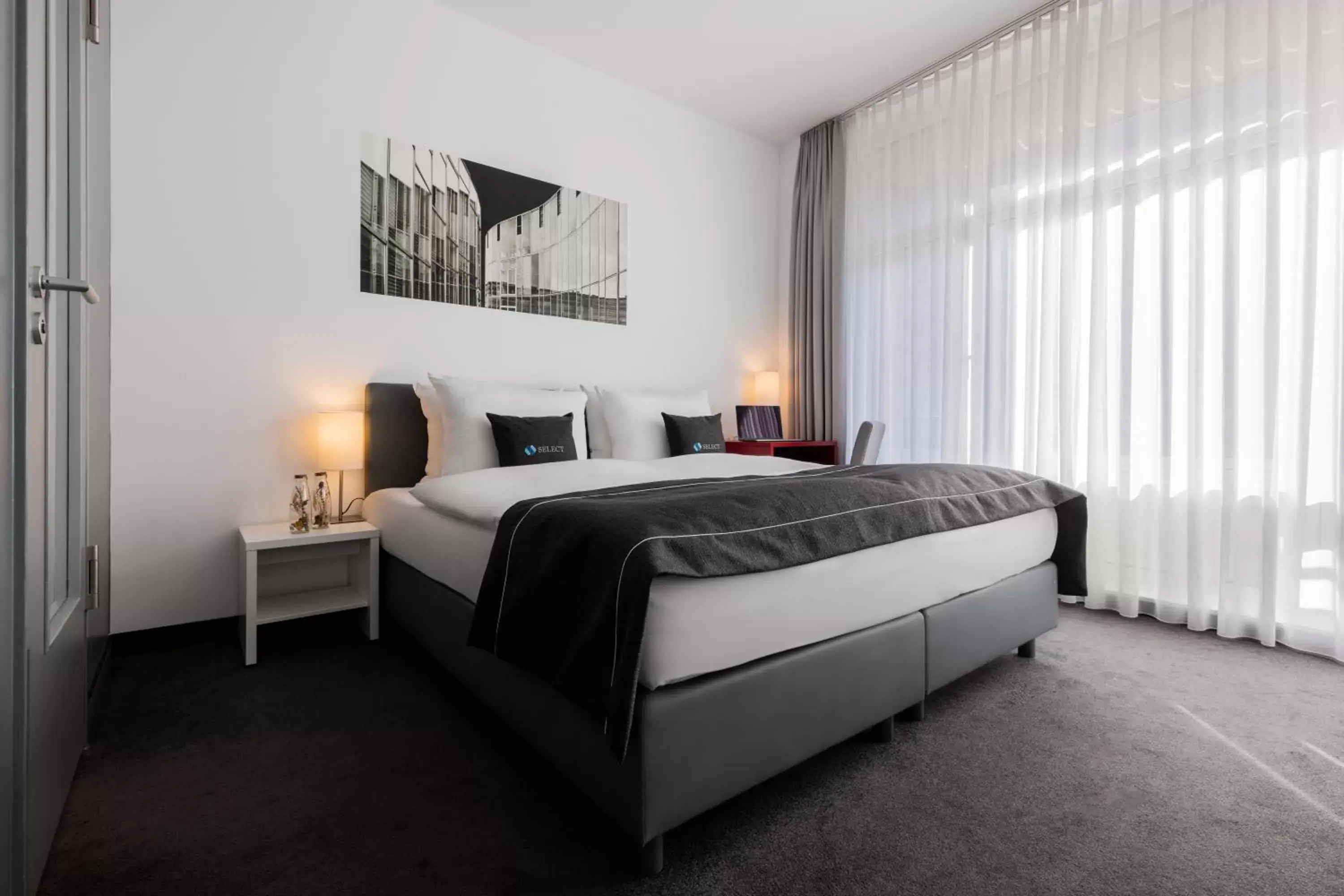 Comfort Double Room in Garner Hotel Berlin - Gendarmenmarkt by IHG Comfort Double Room in Garner Hotel Berlin - Gendarmenmarkt by IHG