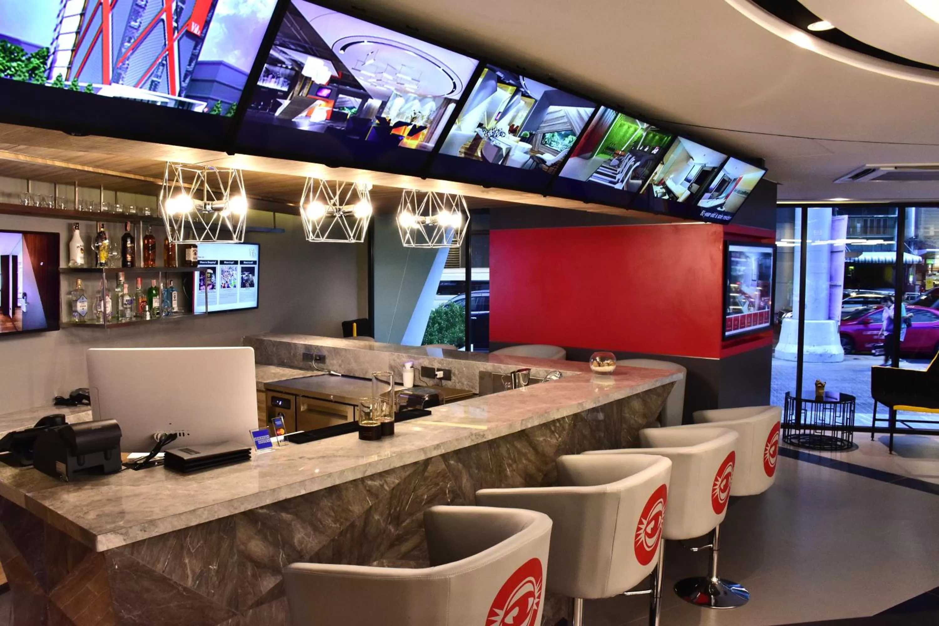 Lounge or bar in Vib Best Western Sanam Pao