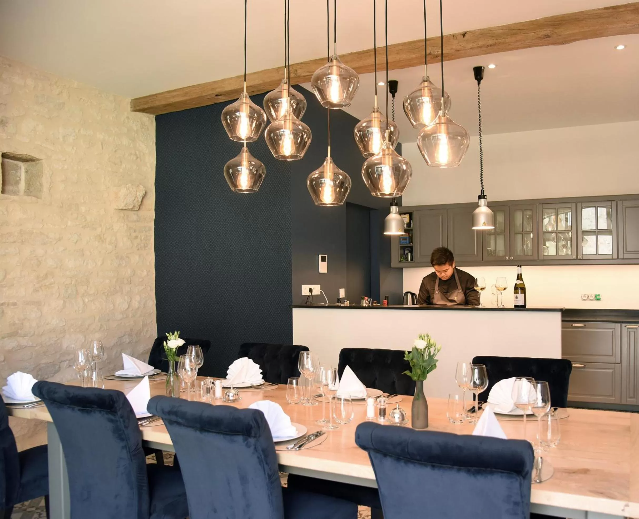 Dining area in Le Charles V