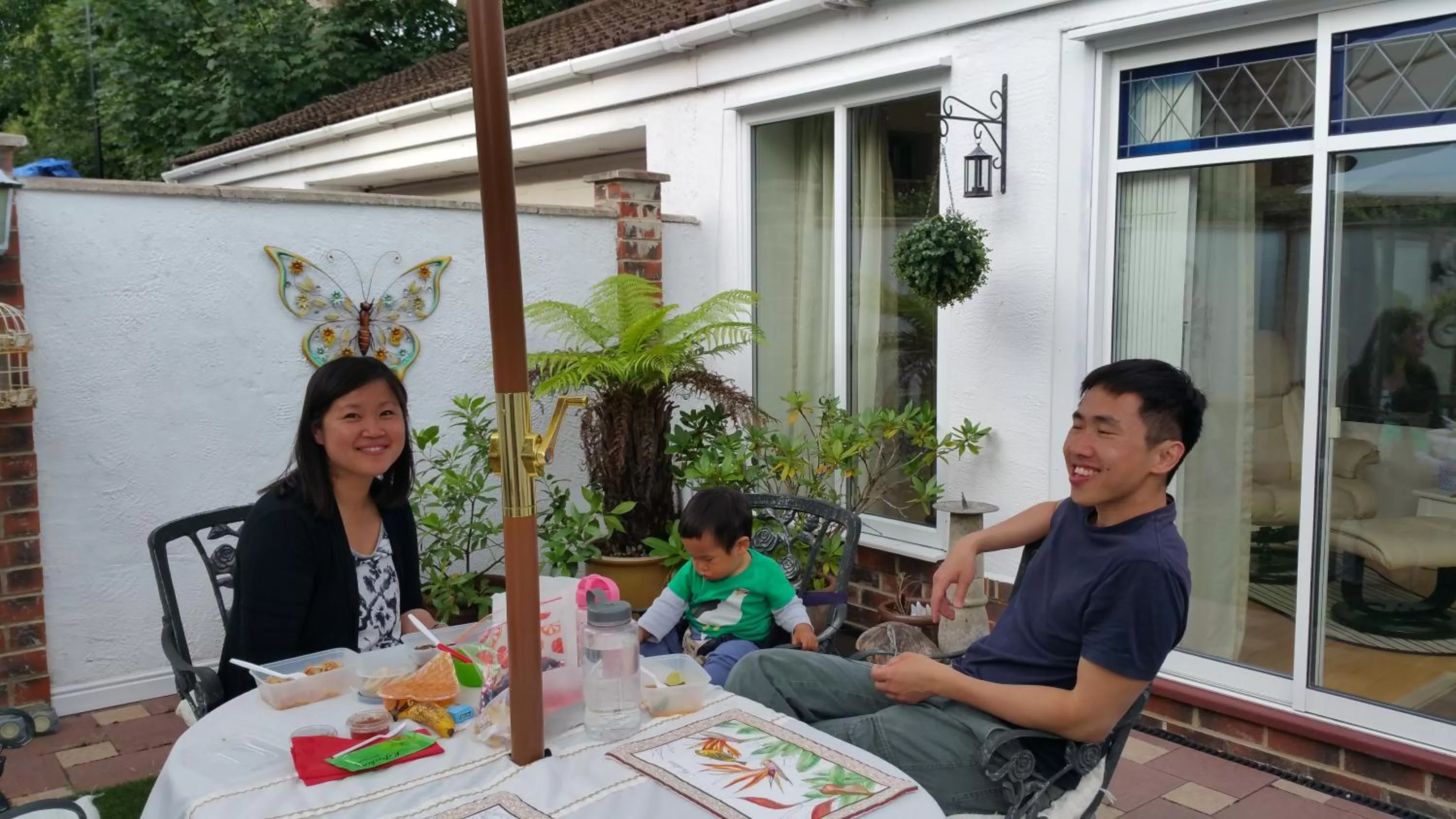 Staff in Best Area Close to Leeds Centre