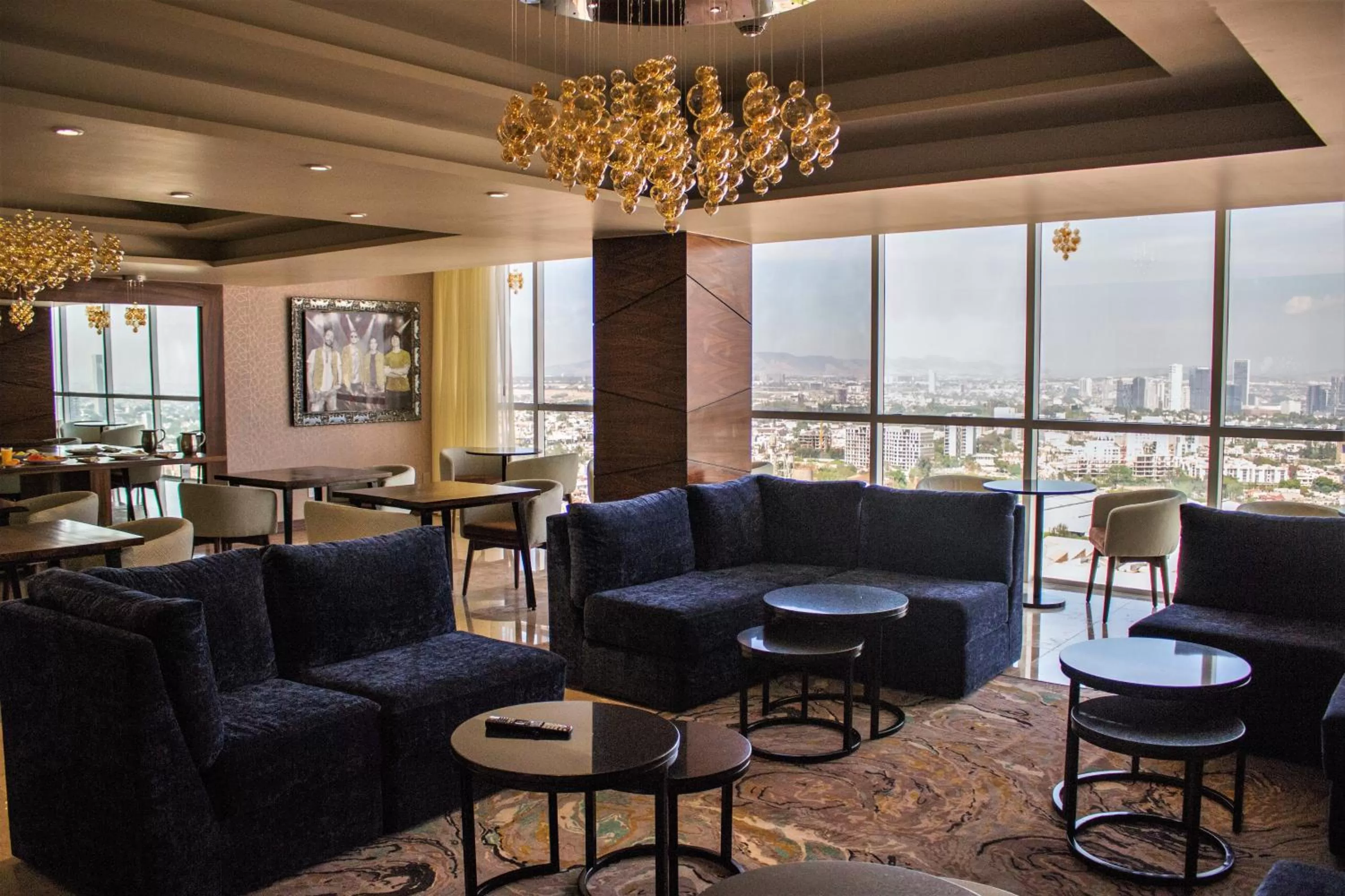 Communal lounge/ TV room in Hard Rock Hotel Guadalajara