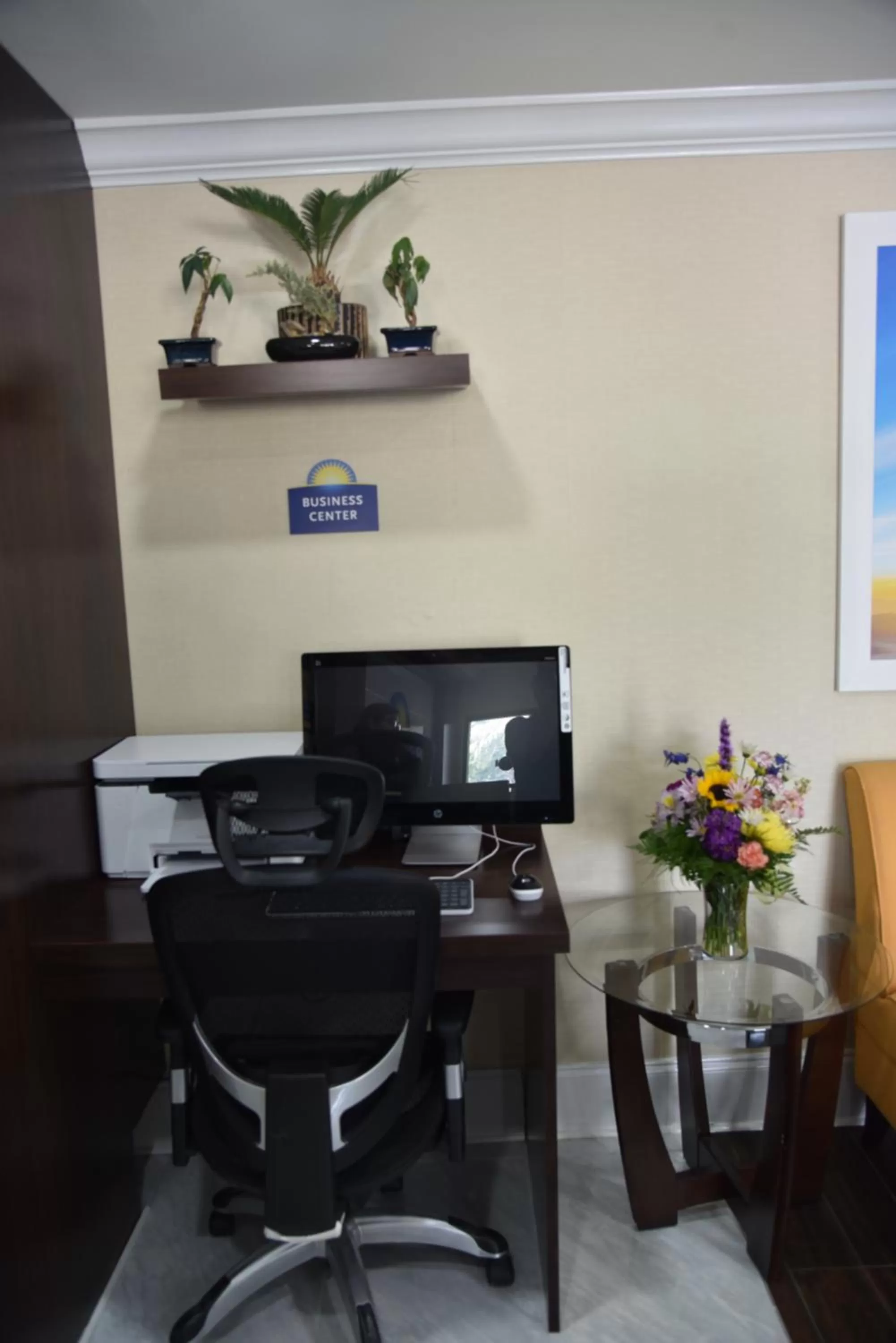 Days Inn by Wyndham Goose Creek