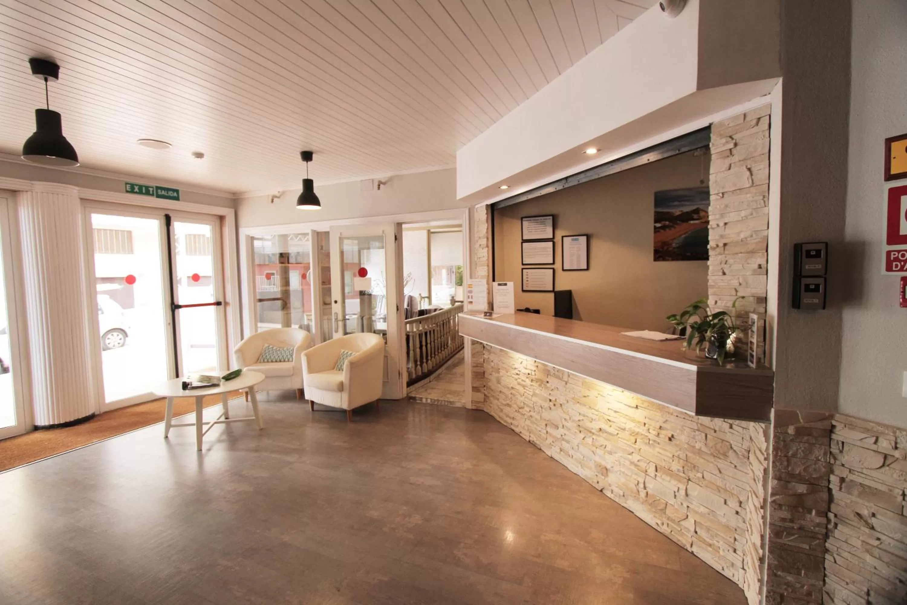 Lobby or reception in Apartamentos Royal Life