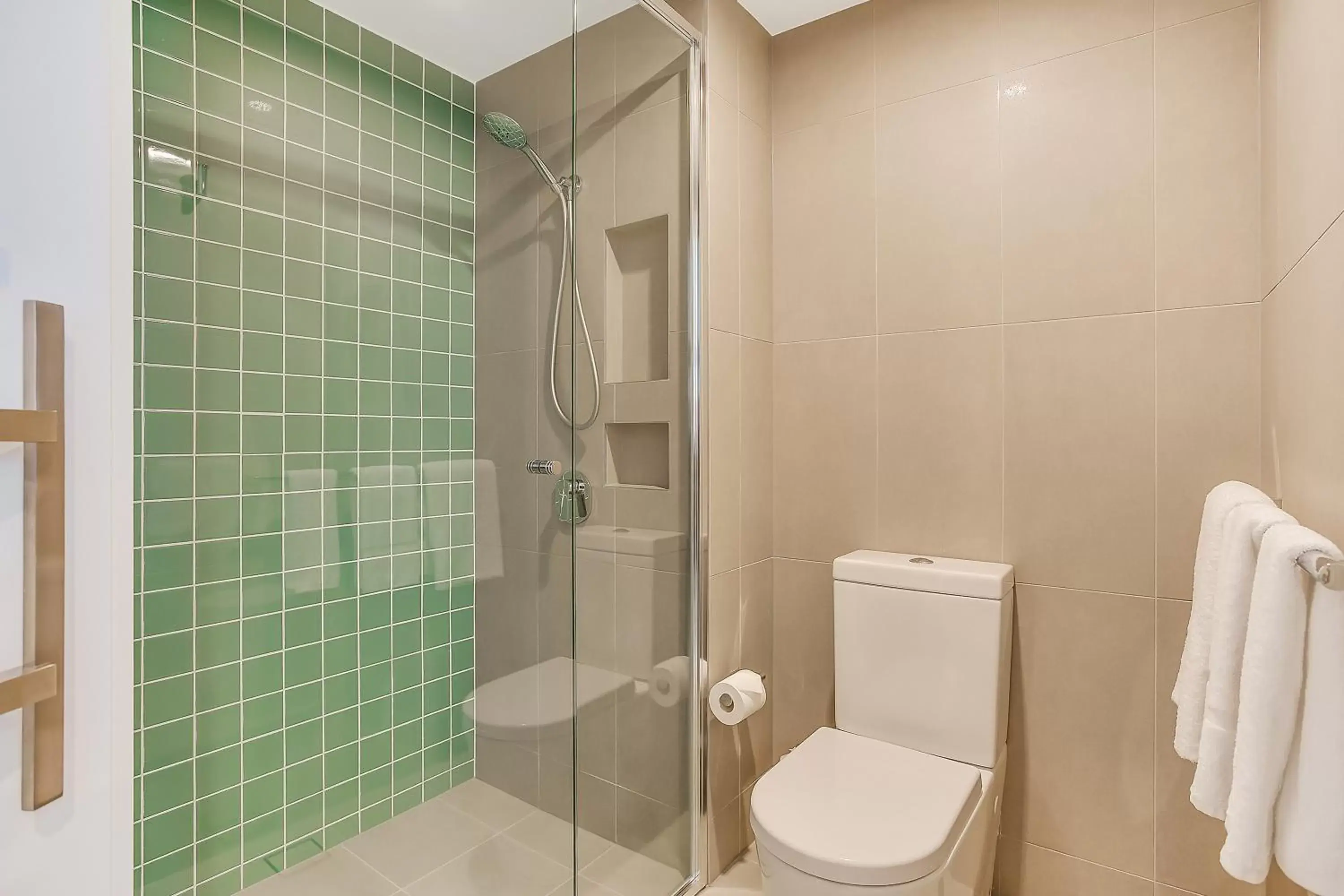 King Suite in Mantra at Sharks King Suite in Mantra at Sharks