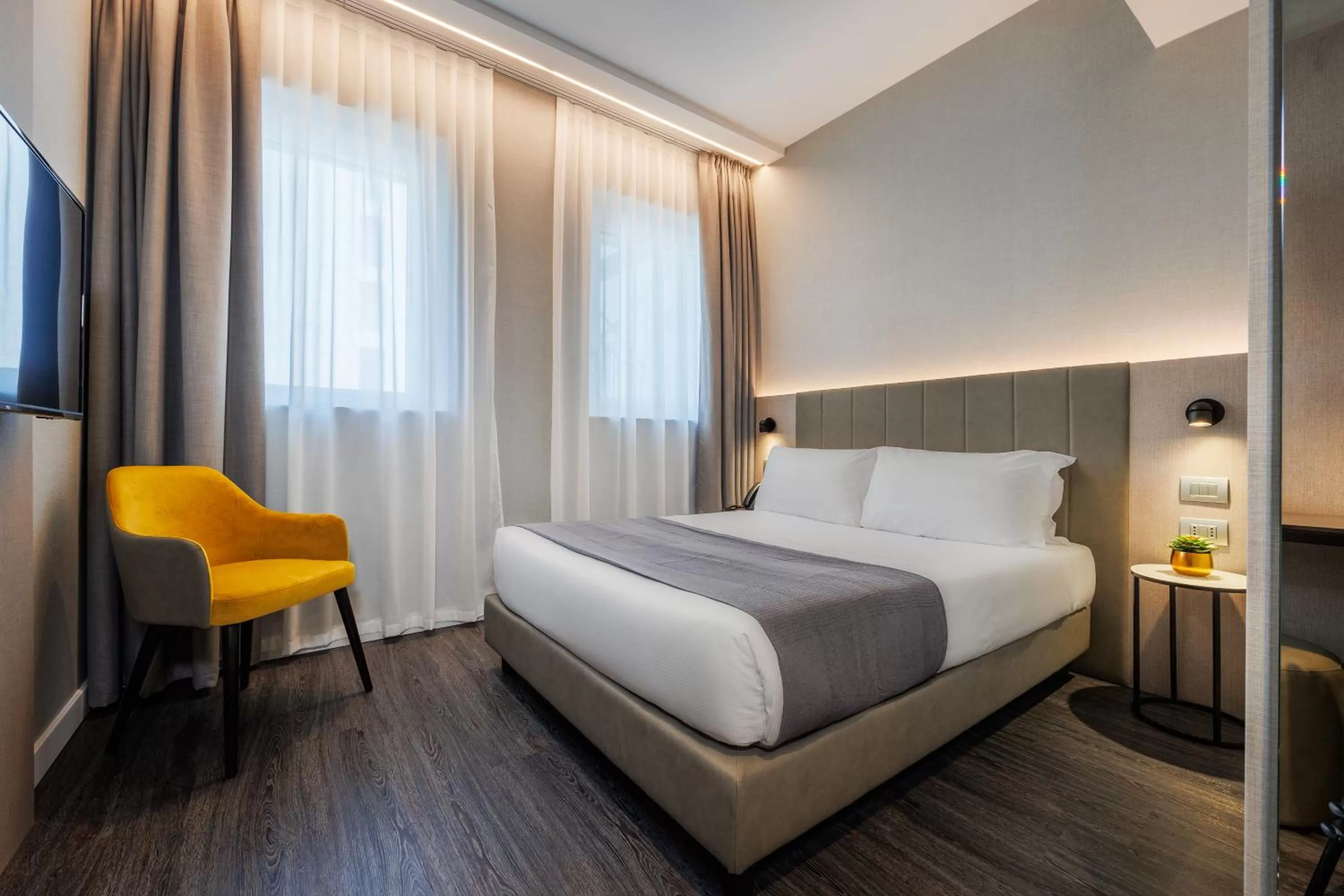 Bedroom, Bed in IH Hotels Milano Centrale