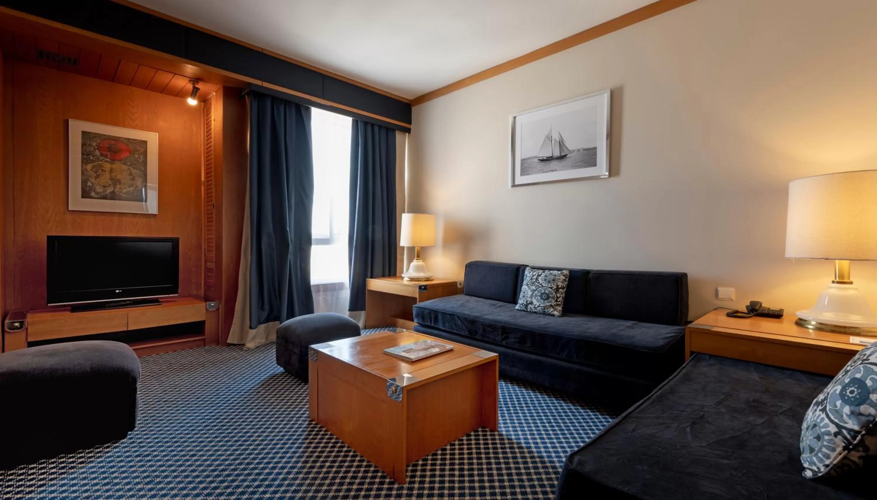 Bedroom in Algarve Casino Hotel