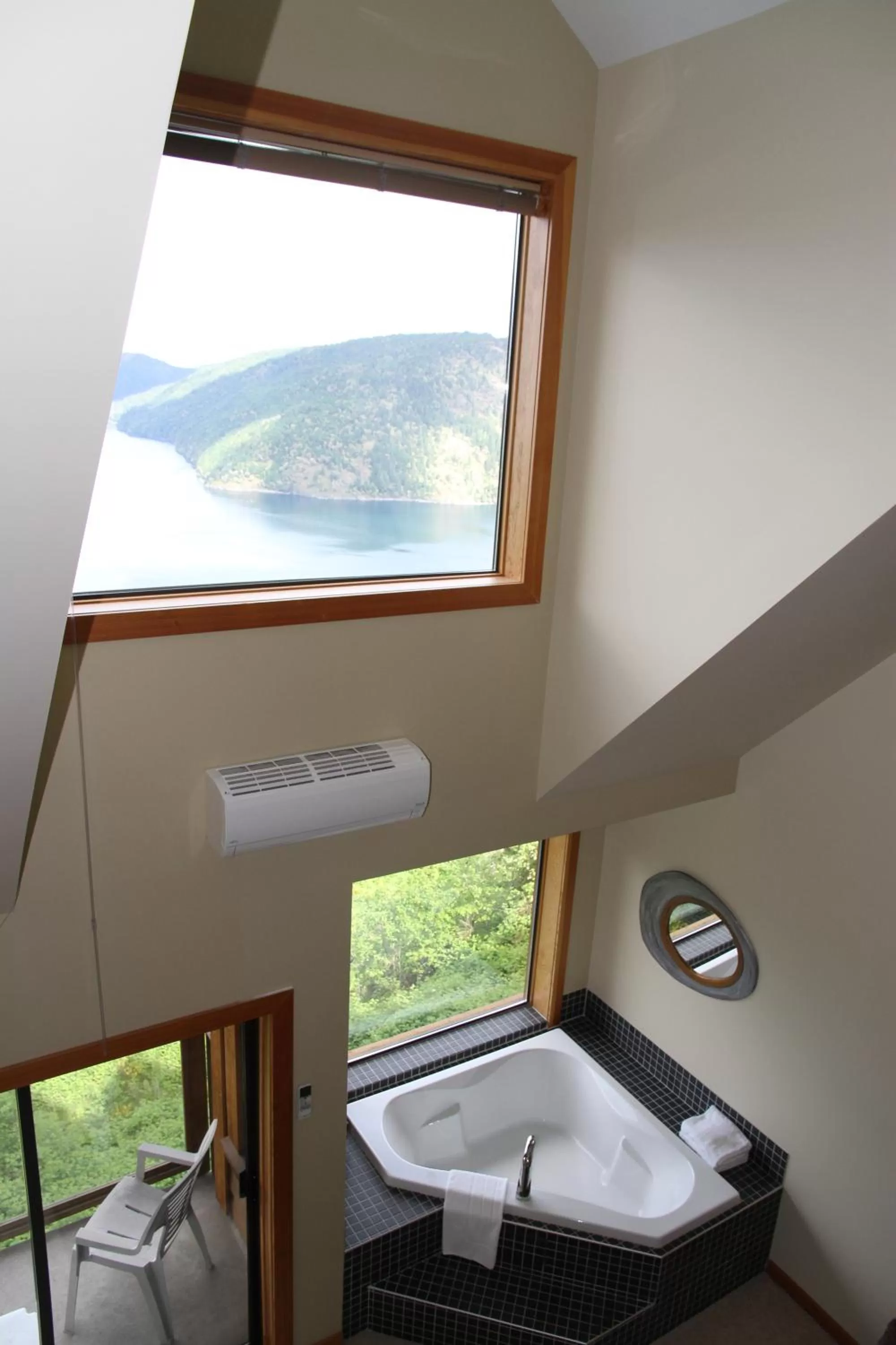 Natural landscape in Moon Water Lodge