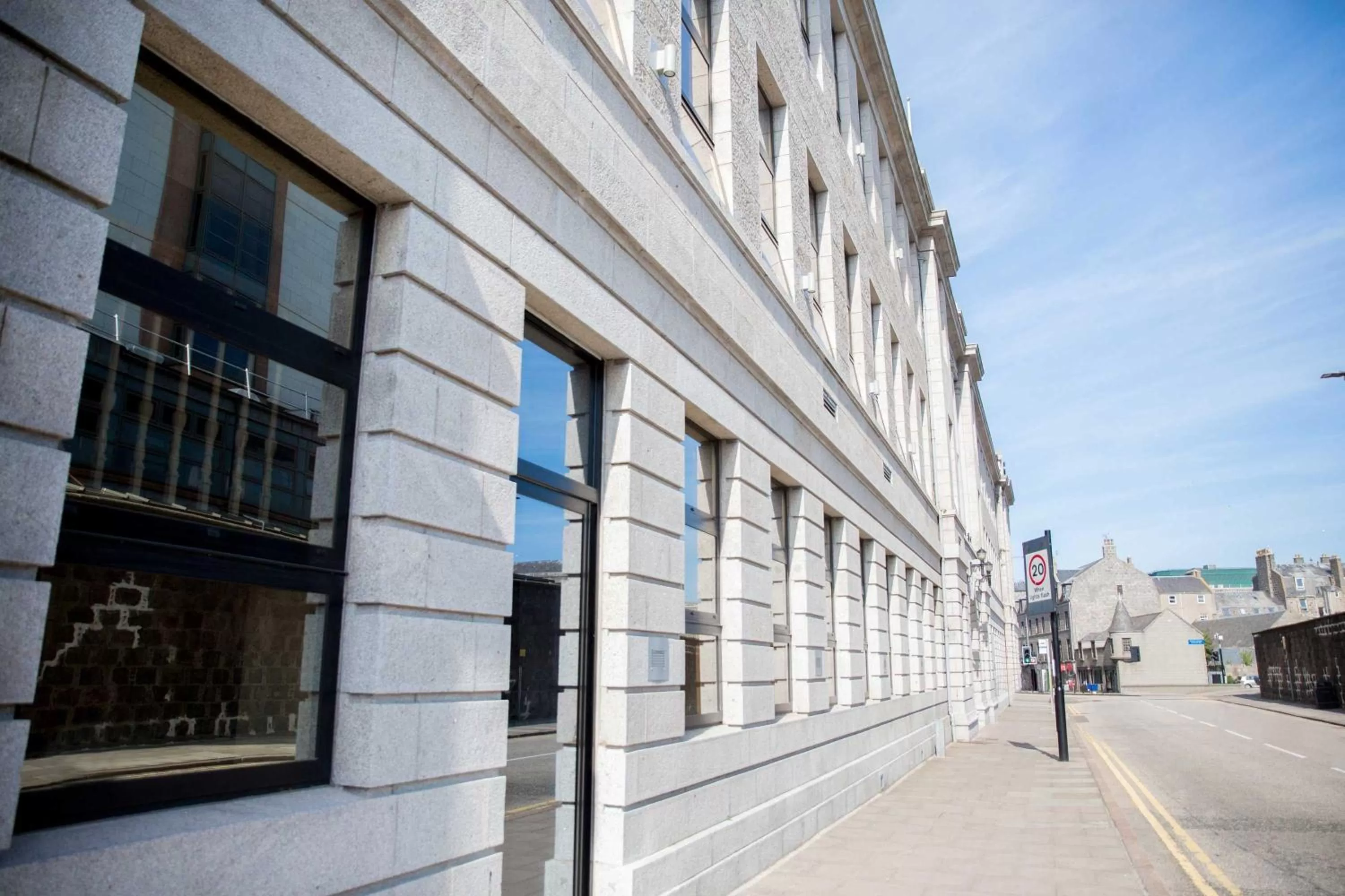 Property building in Sandman Signature Aberdeen Hotel & Spa