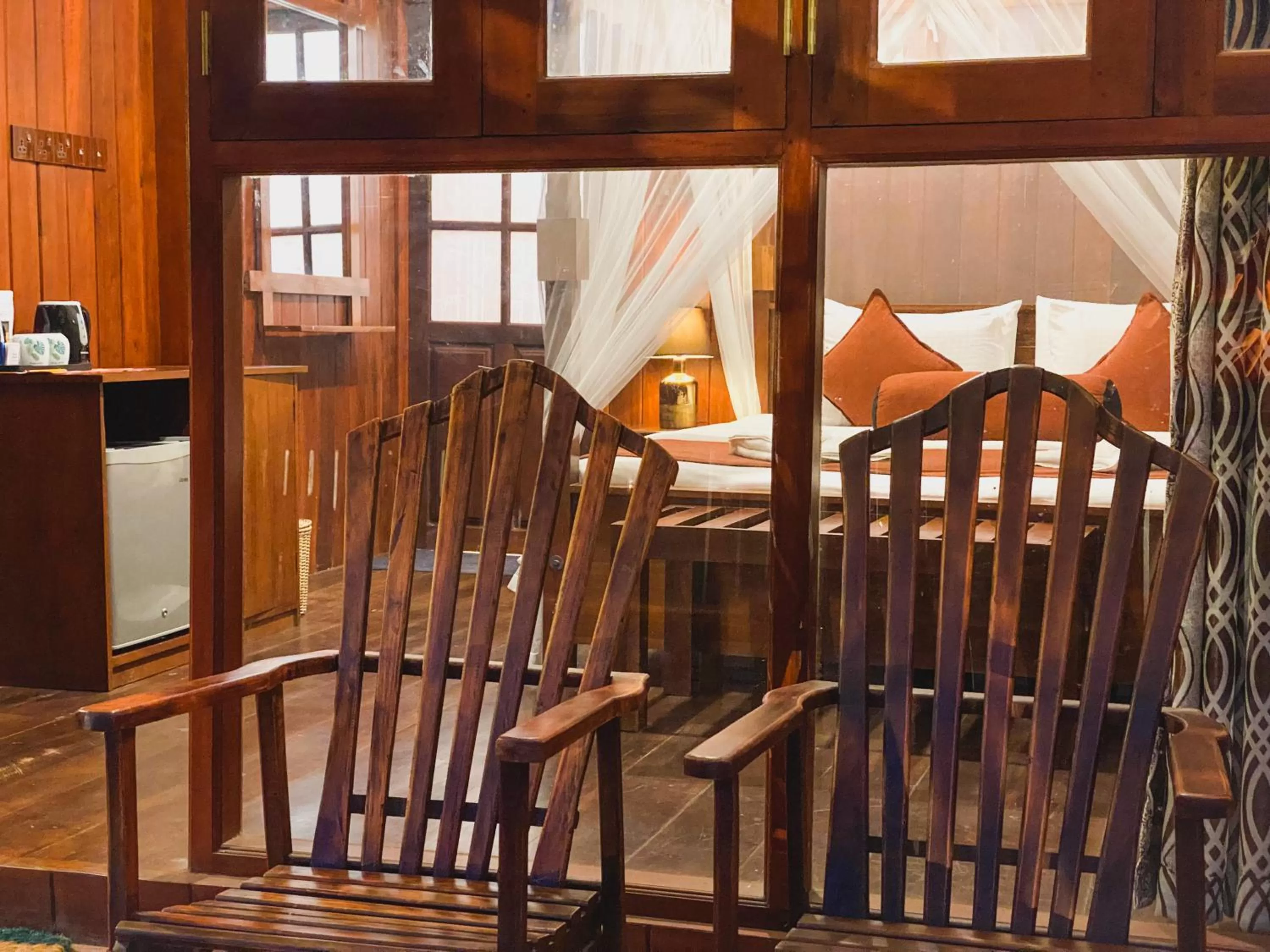 Seating area, Restaurant/Places to Eat in Levon Boutique Hotel