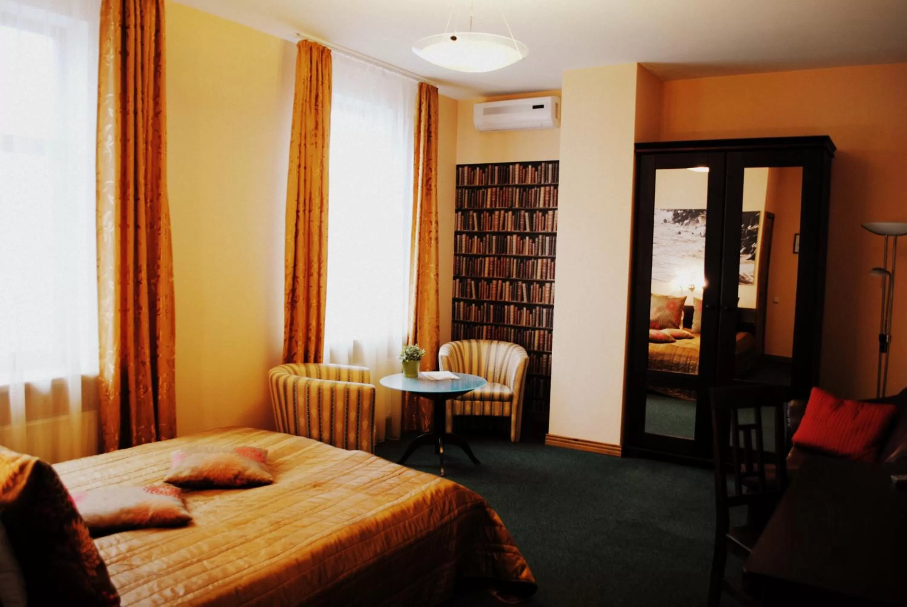 Photo of the whole room in Hotel Vilhelmine