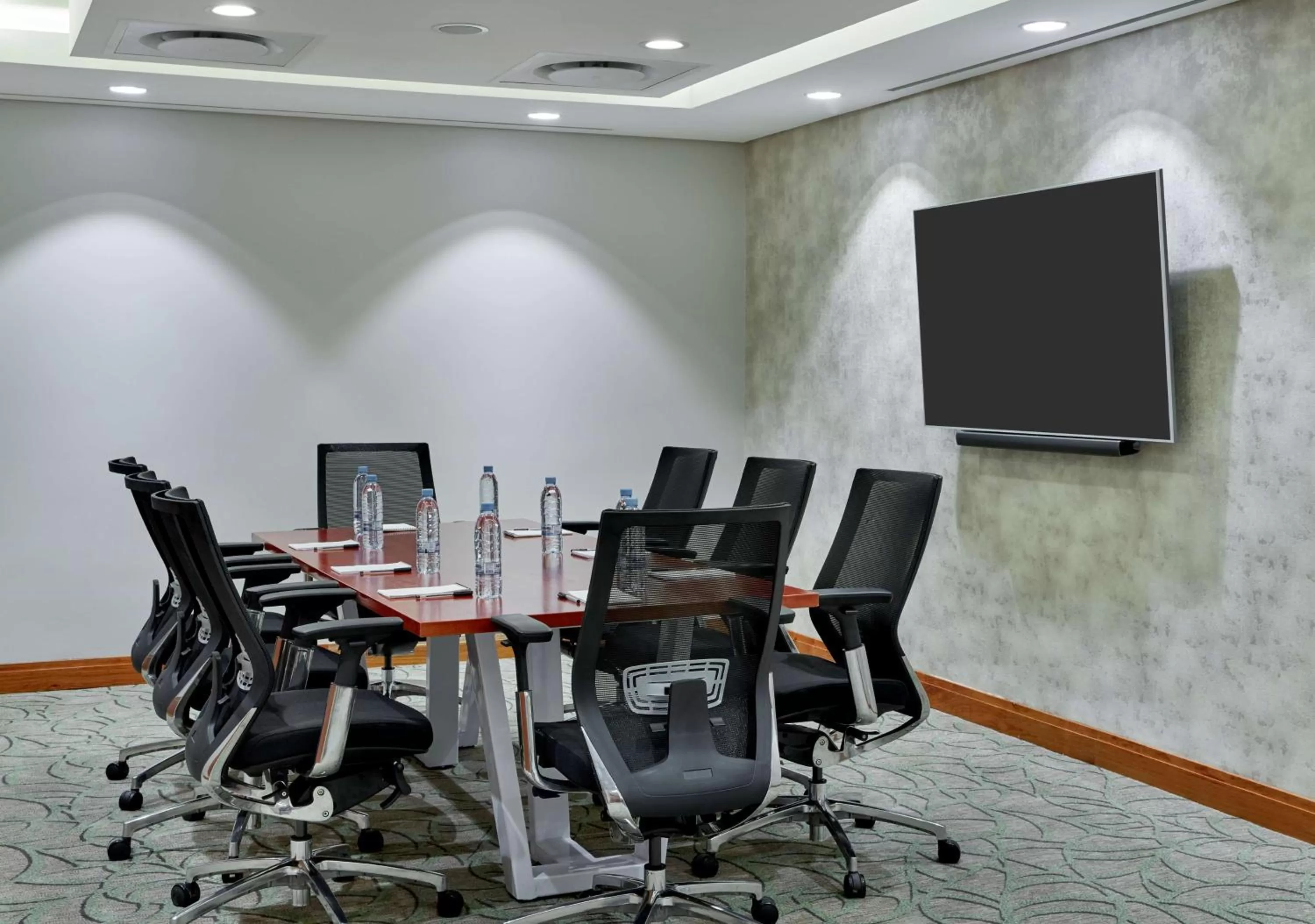 Meeting/conference room in Hilton Garden Inn Society Business Park