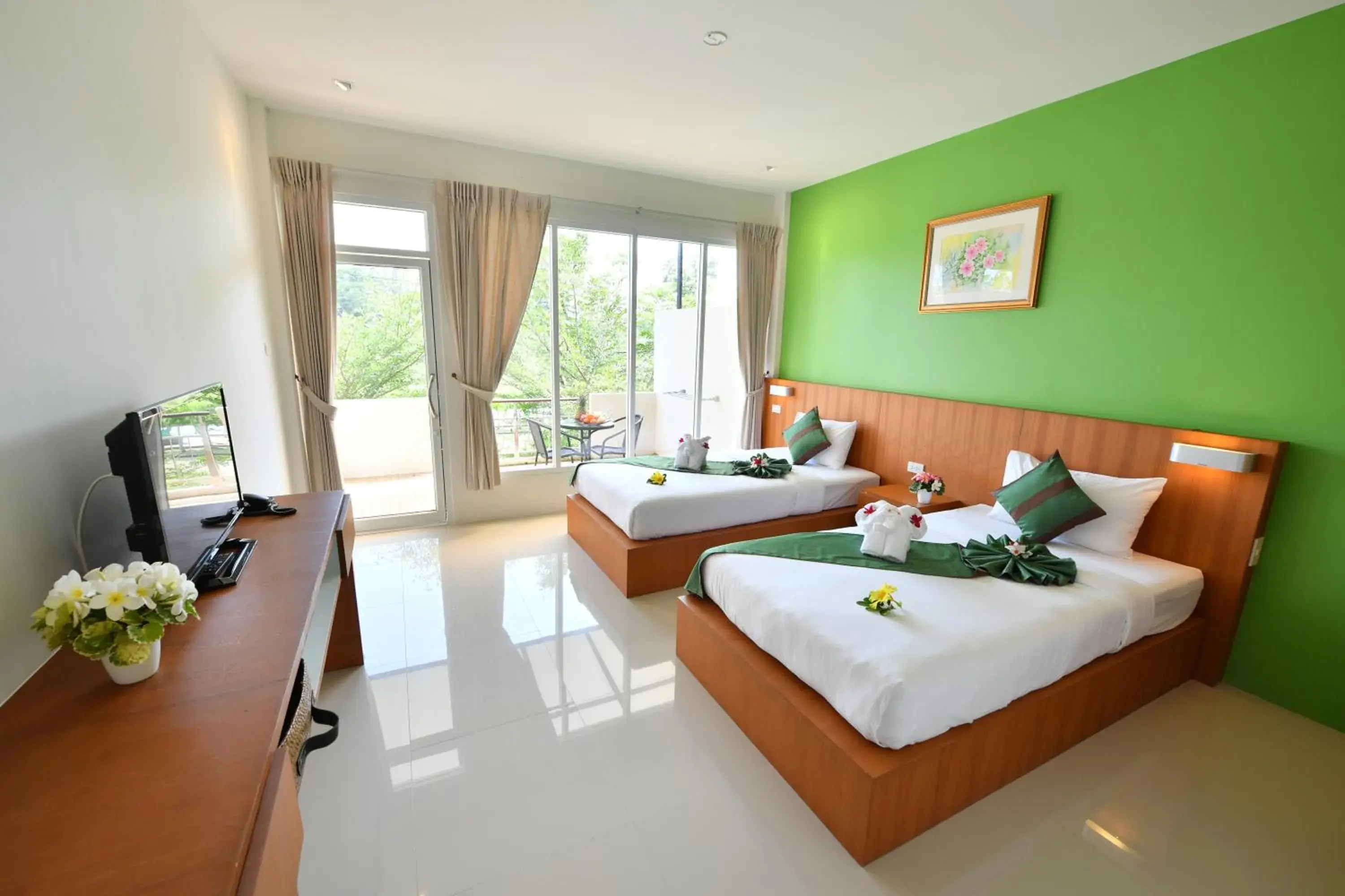 Superior Twin Room with Balcony in The Touch Green Naiyang Hotel & Fitness Superior Twin Room with Balcony in The Touch Green Naiyang Hotel & Fitness
