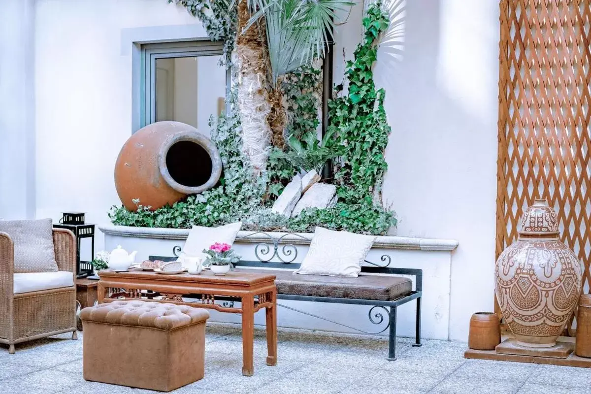 TownHouse 33 TownHouse 33