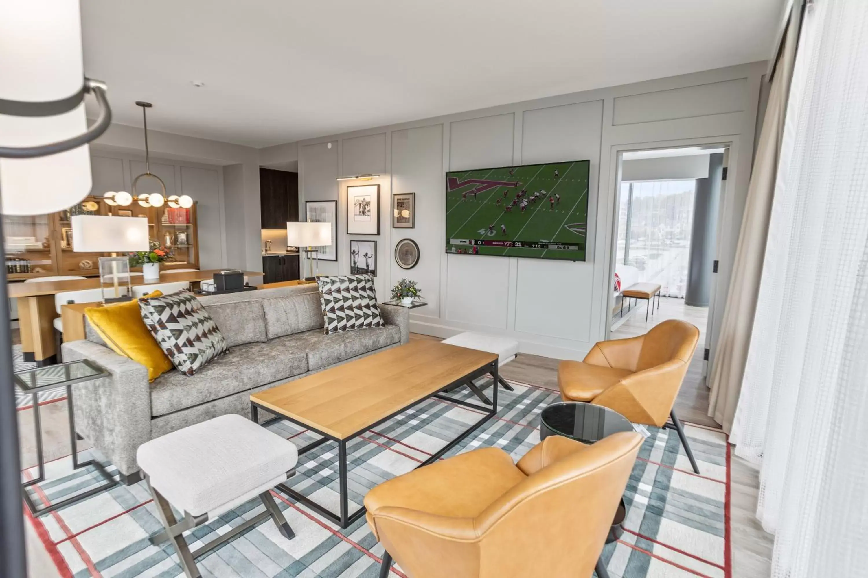 One-Bedroom Apartment in The Highlander at Radford, Tapestry Collection by Hilton One-Bedroom Apartment in The Highlander at Radford, Tapestry Collection by Hilton