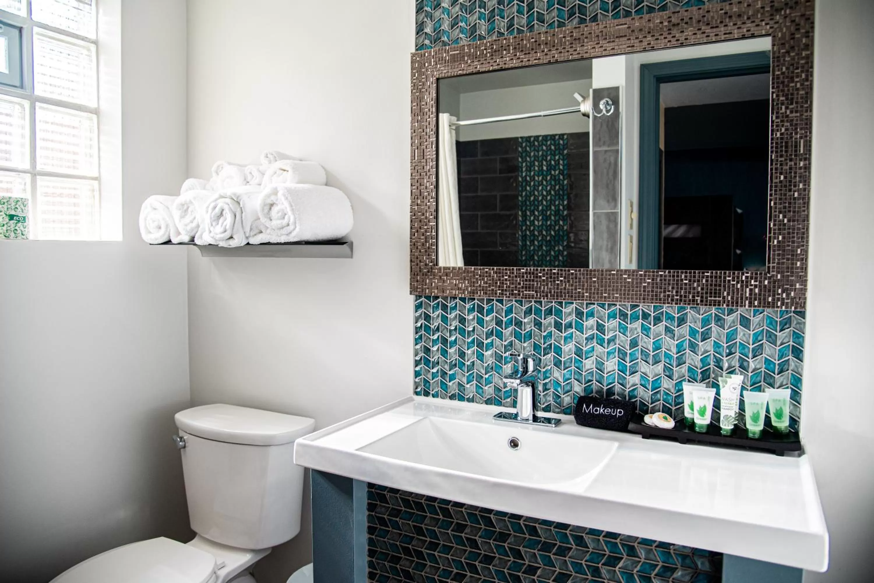 American Classic Inn