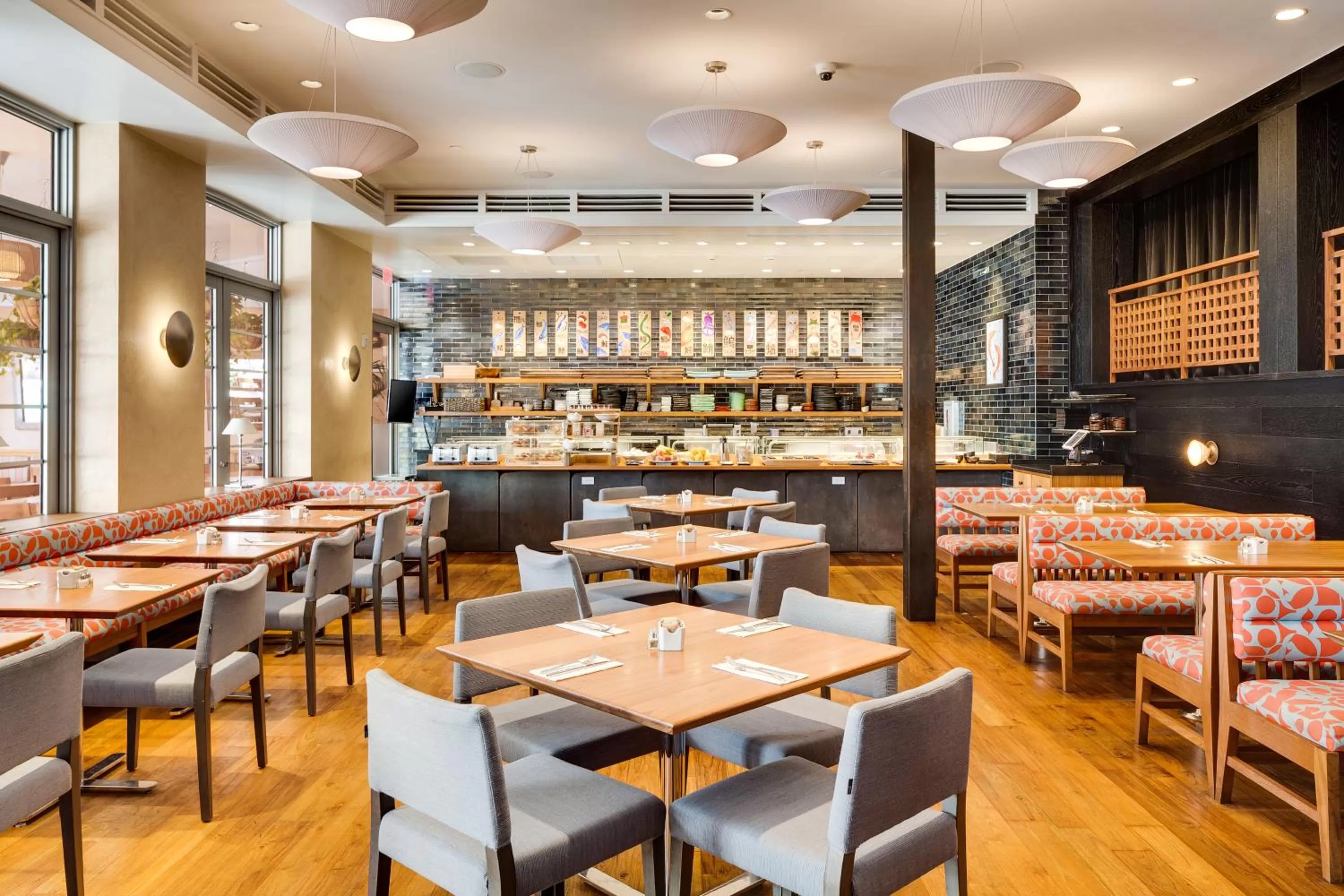 Restaurant/places to eat in The Plymouth South Beach