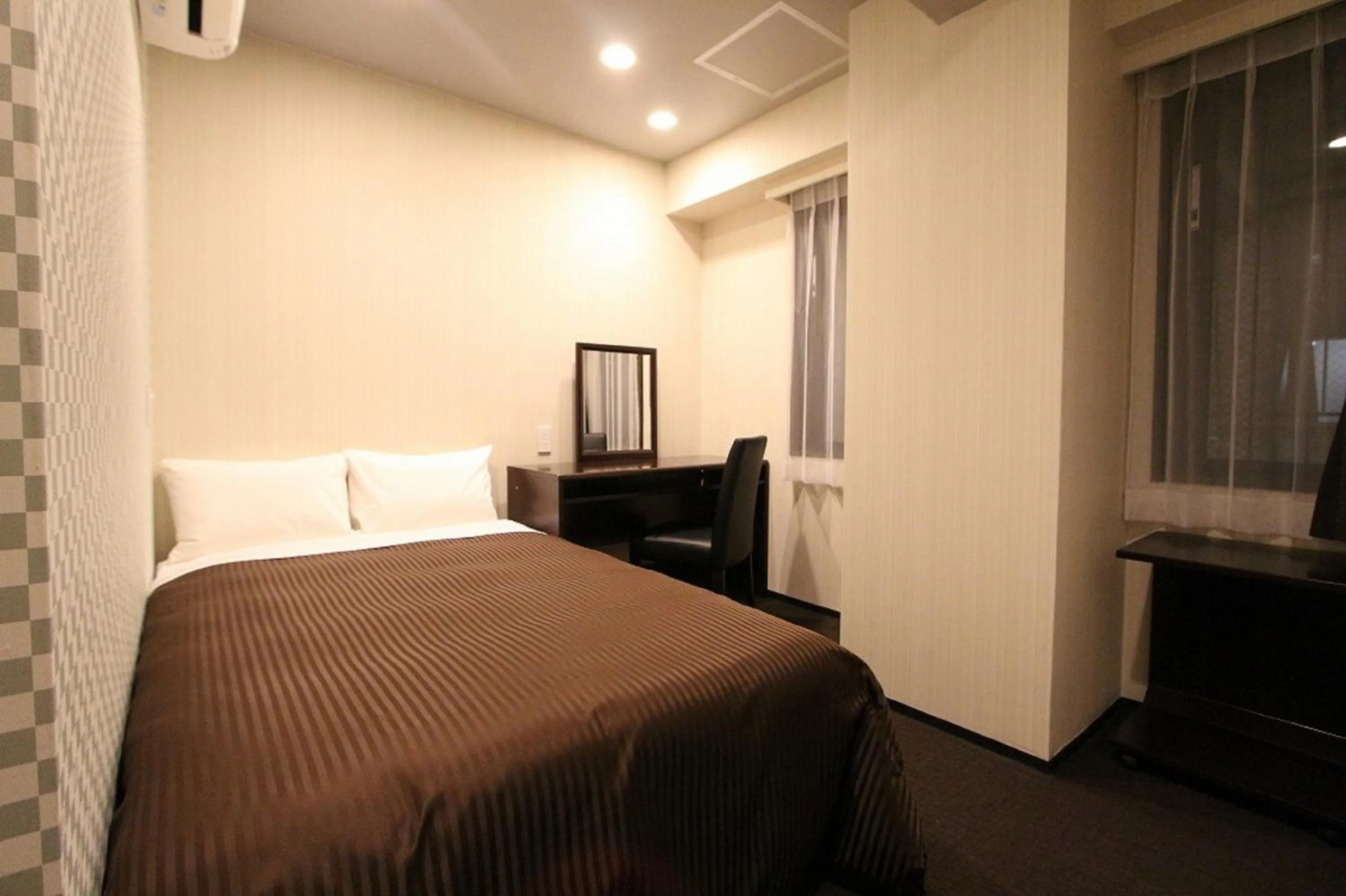 Photo of the whole room, Bed in HOTEL LiVEMAX Nihonbashi Hakozaki