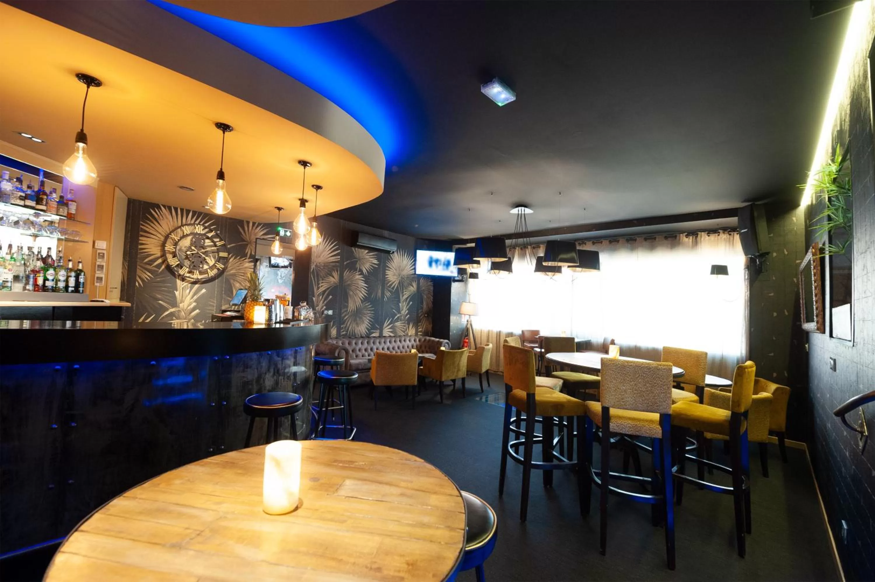 Lounge or bar in Nota Bene