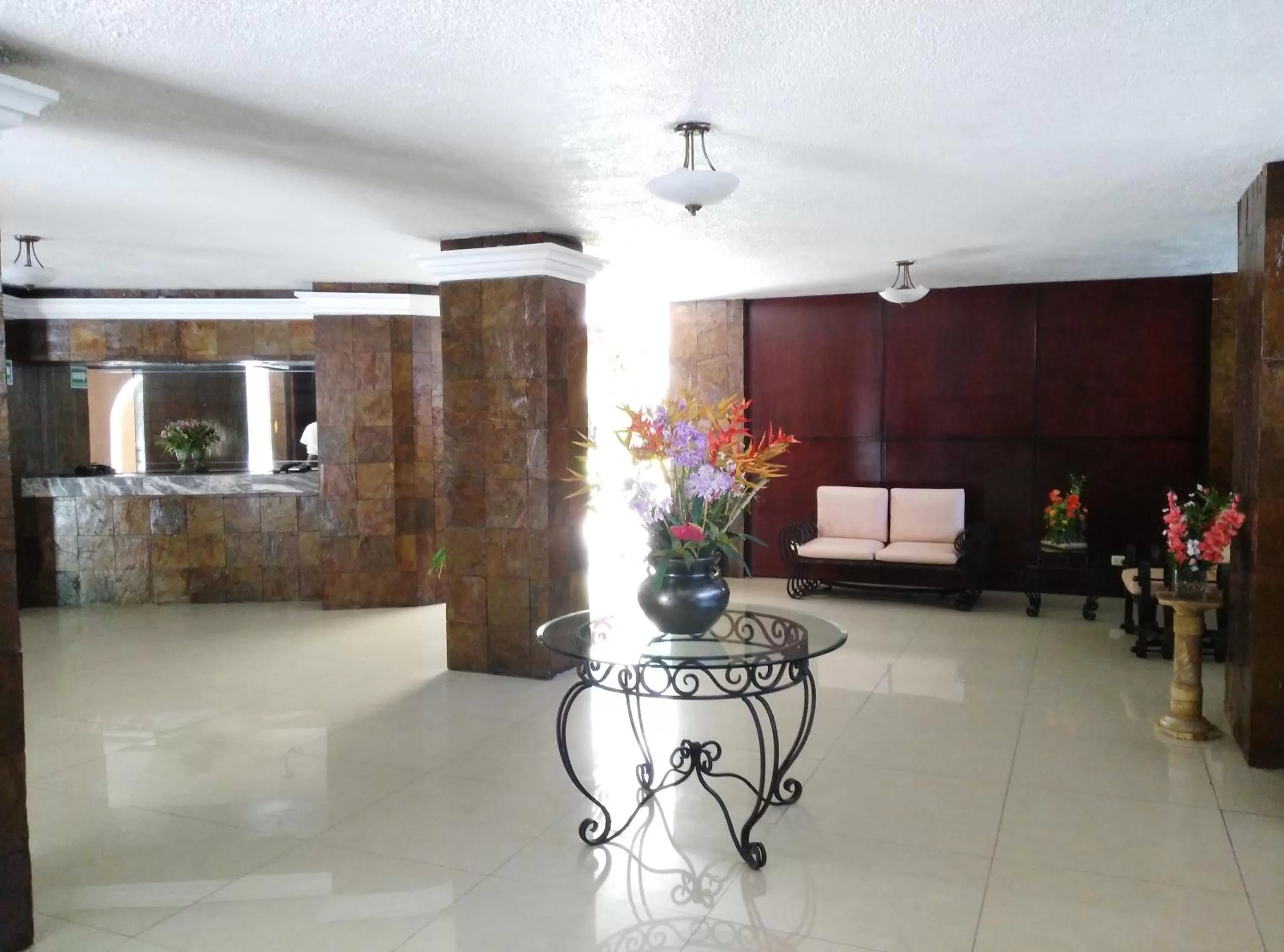 Lobby or reception in Hotel Ambassador Mérida