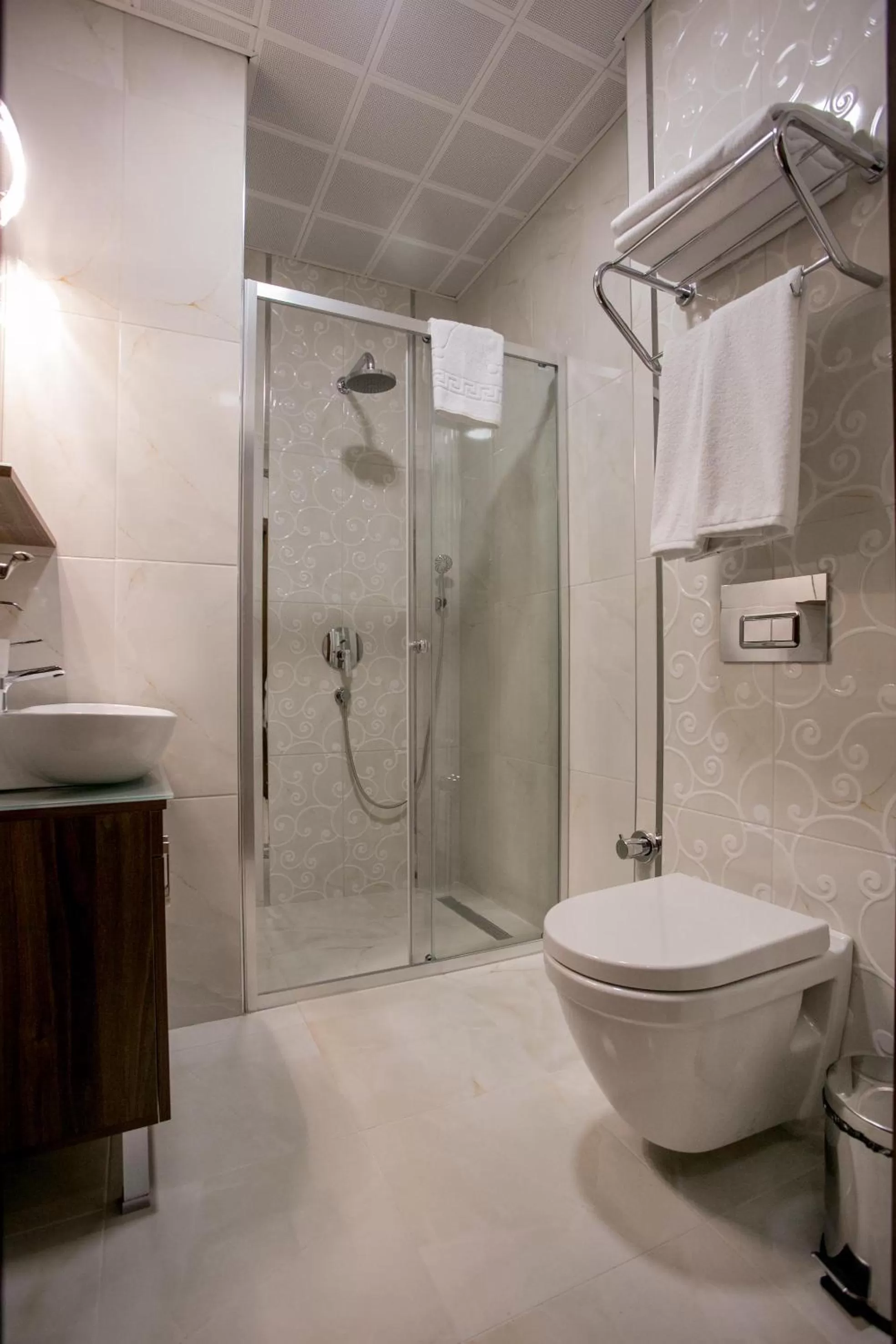 Shower, Bathroom in Beyzas Hotels & Suites