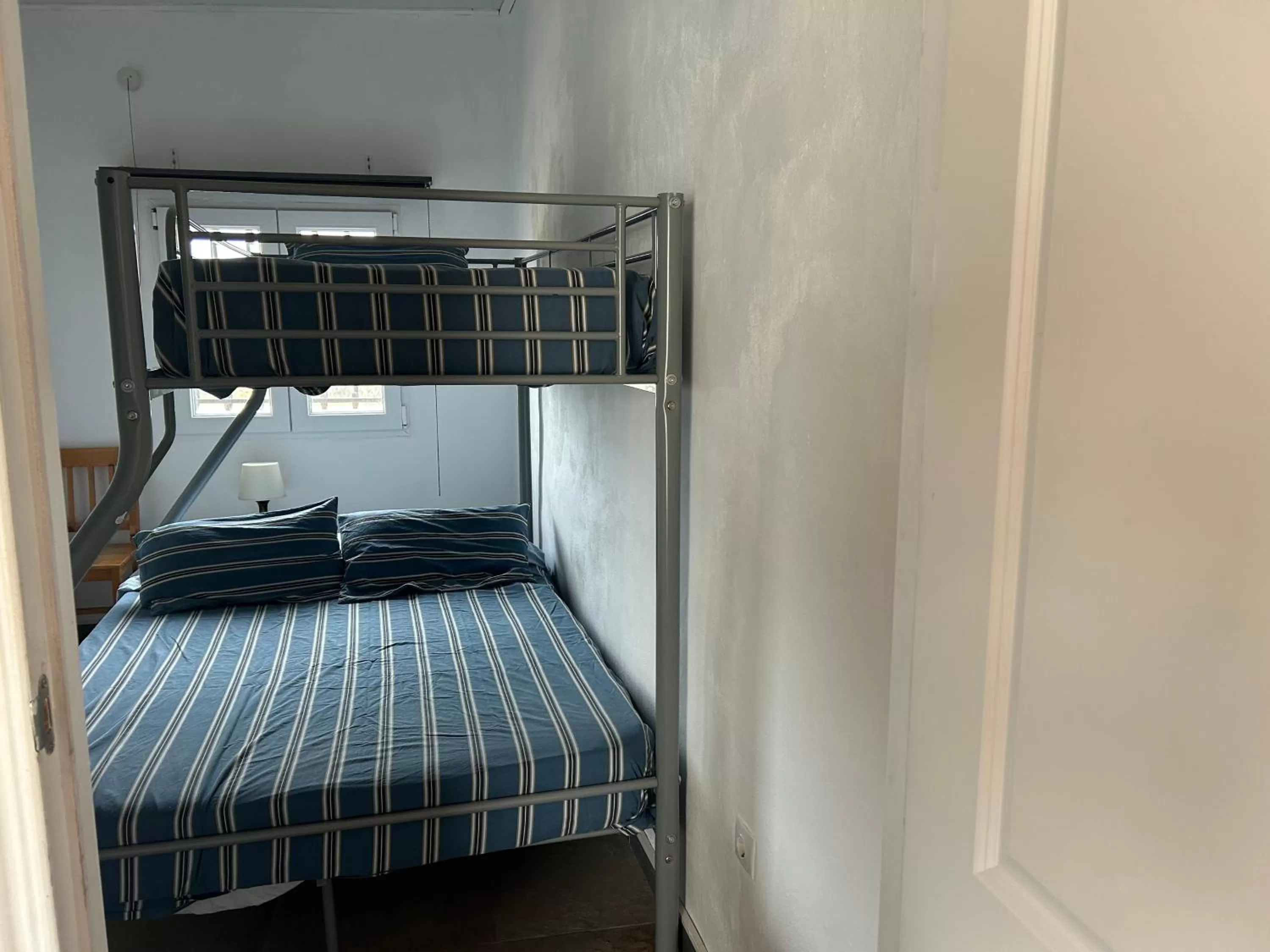 bunk bed, Bed in Casa Robion