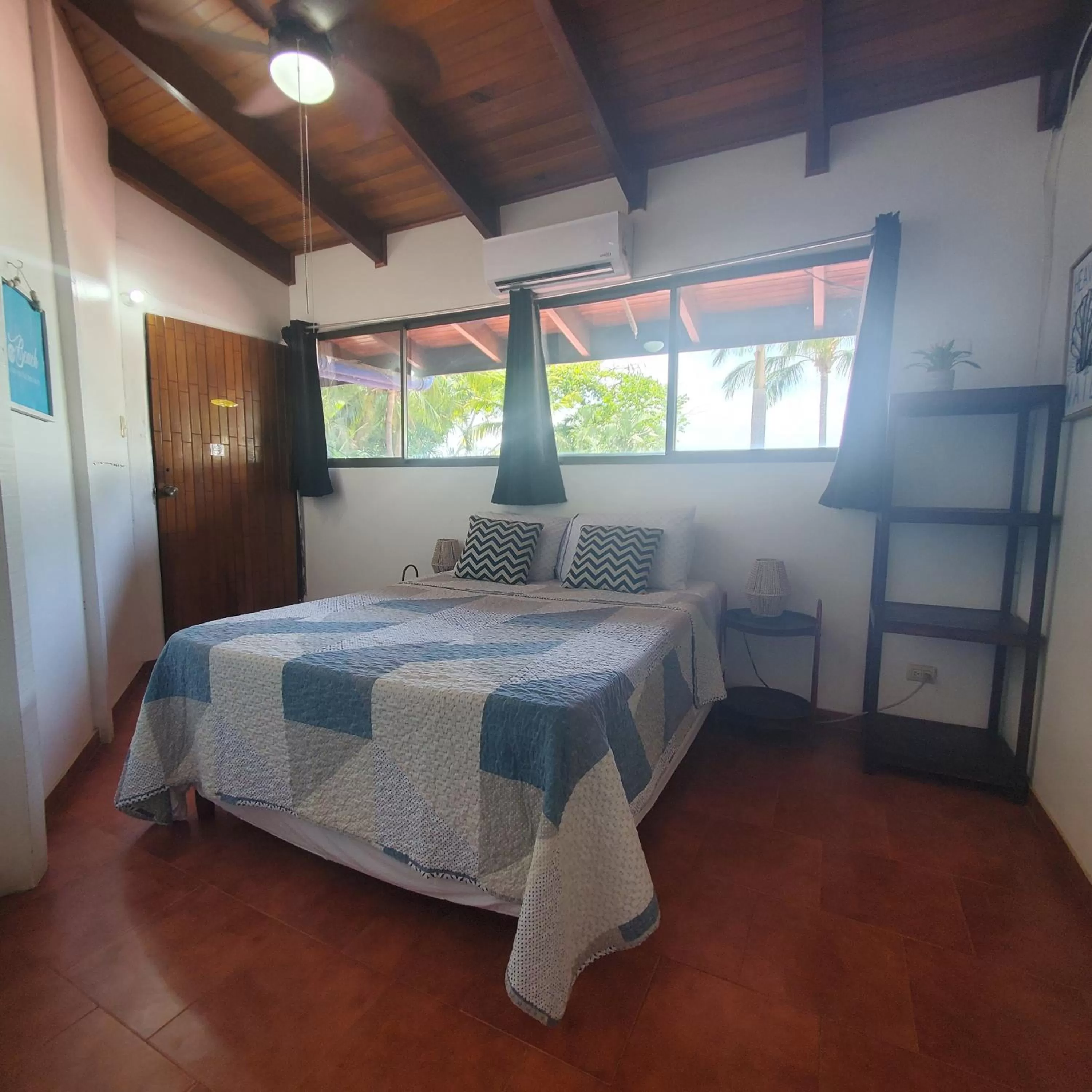 Bedroom, Bed in Hotel Villa Amarilla