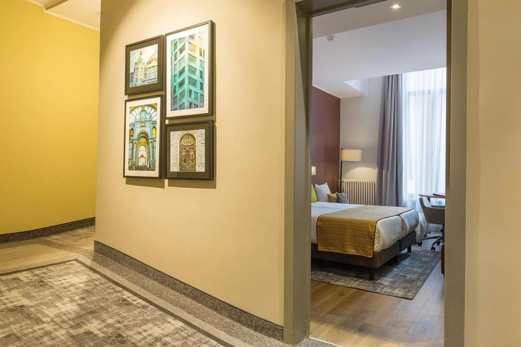 Decorative detail, Bed in Leonardo Hotel Antwerpen