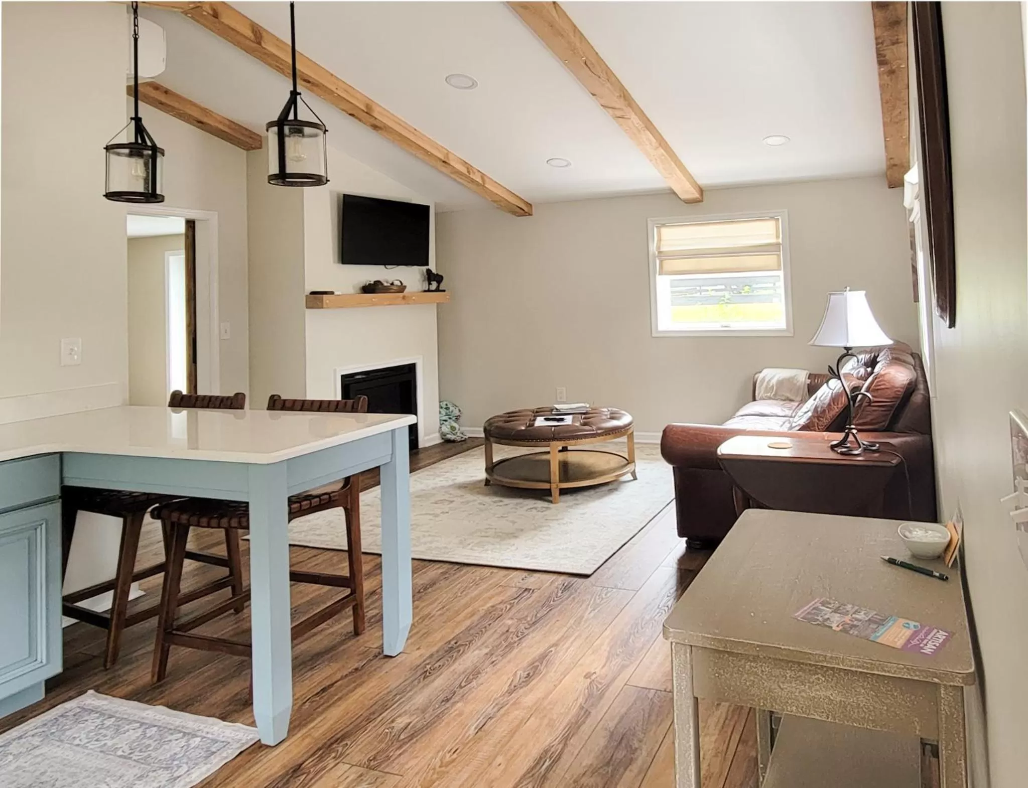 TV and multimedia, TV/Entertainment Center in Pheasant Field Bed and Breakfast