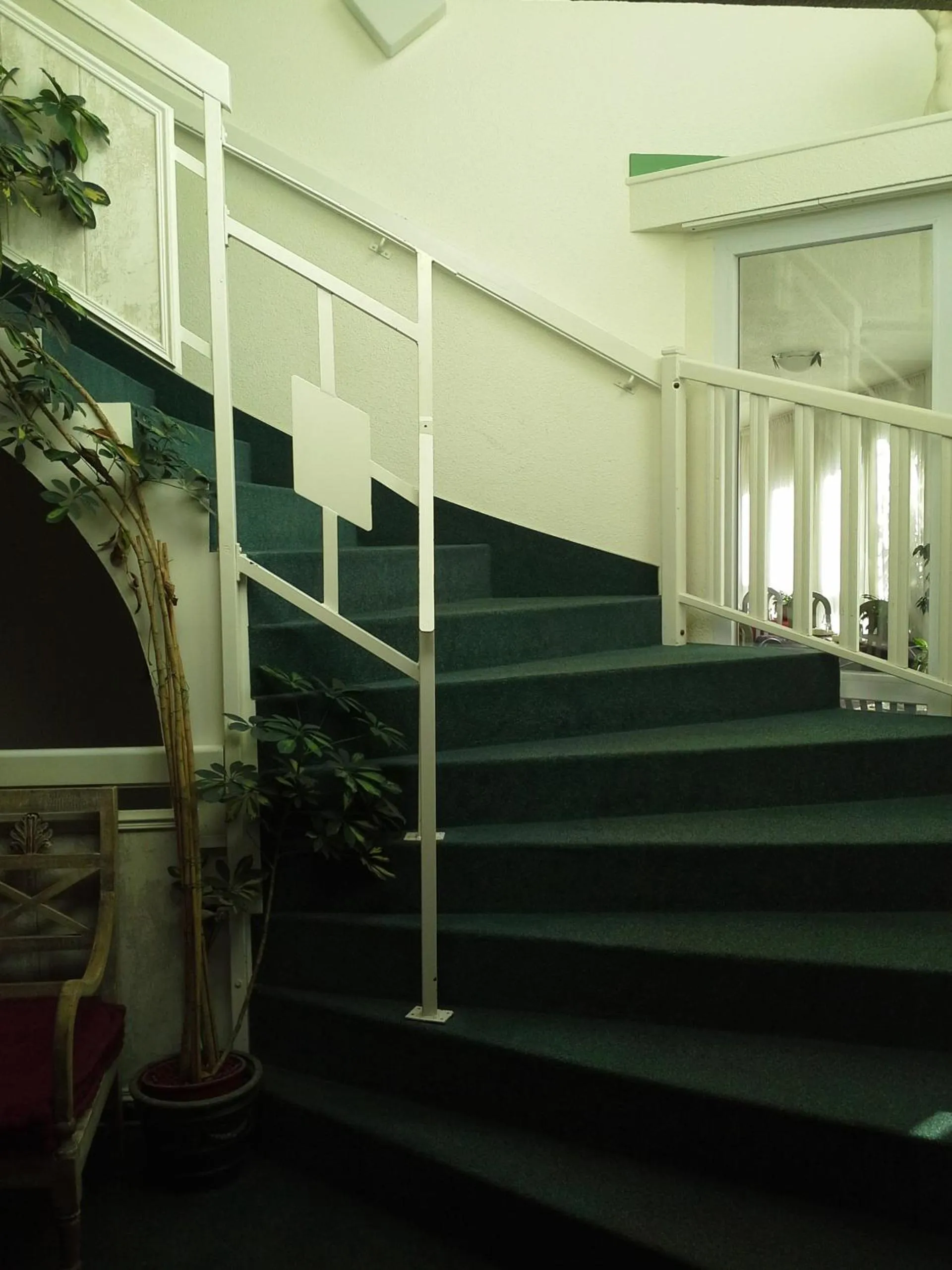 Lobby or reception in Contact Hôtel Come Inn