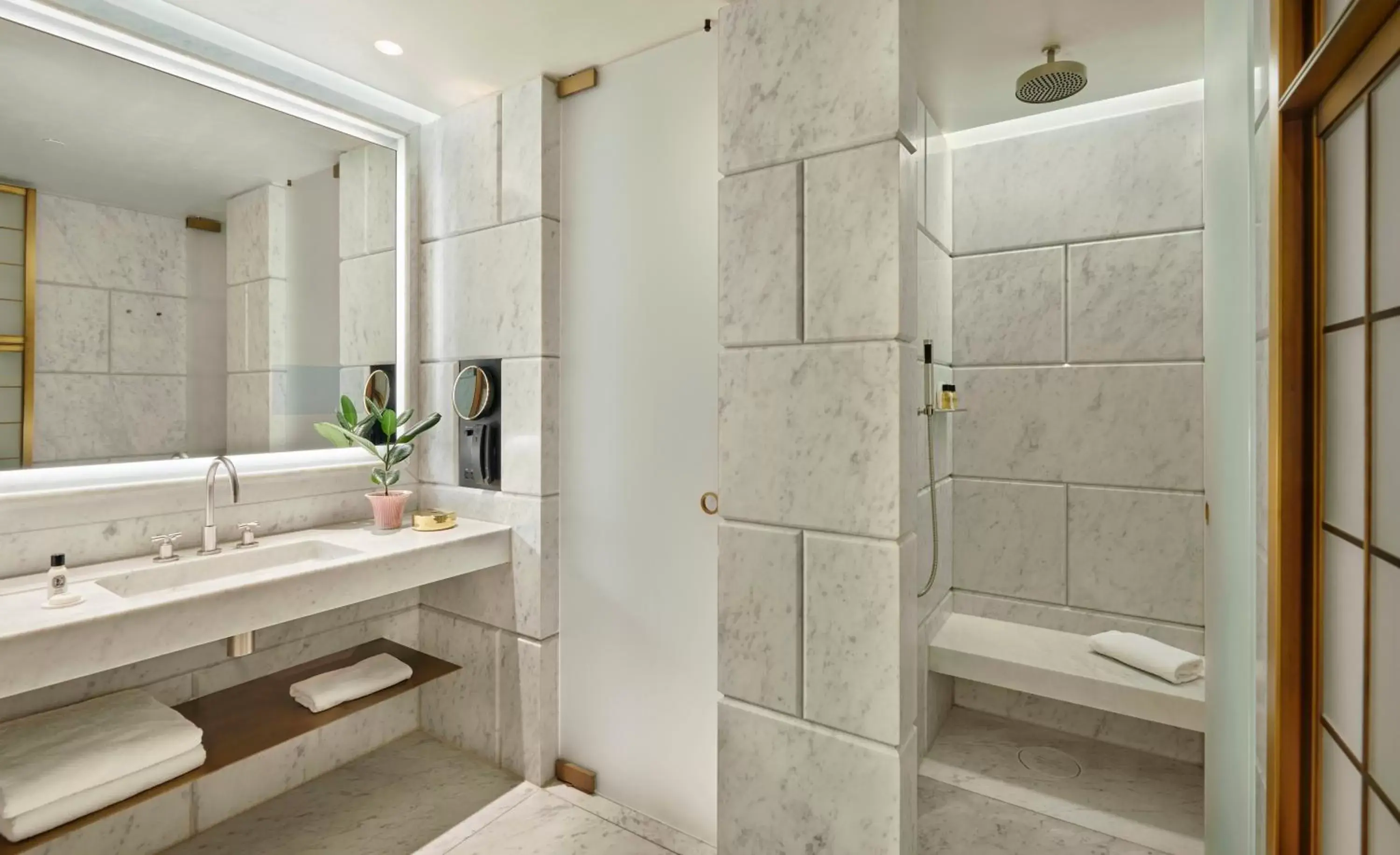 Grand Superior in Hotel Cafe Royal Grand Superior in Hotel Cafe Royal