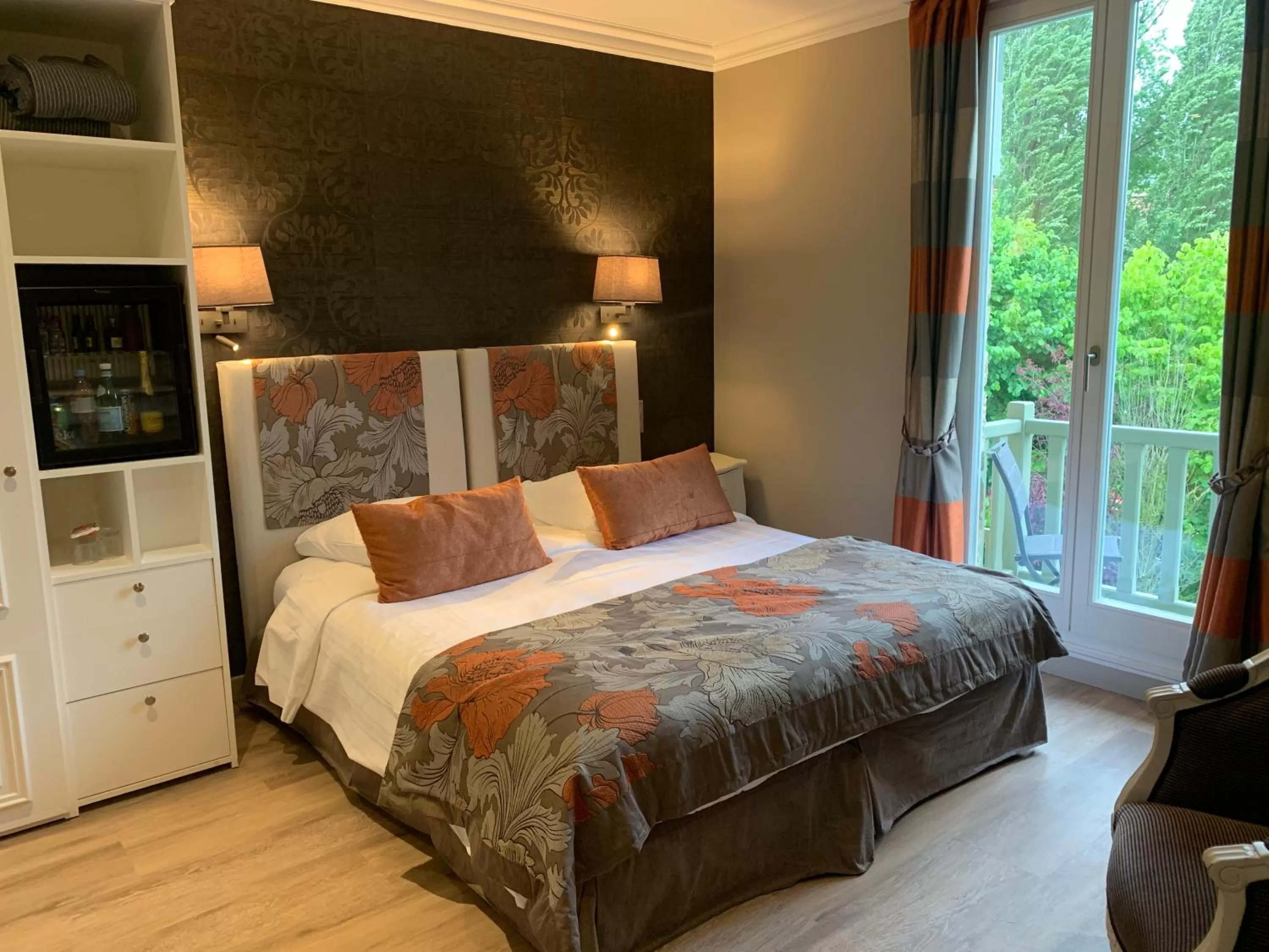 Bed in Villa Augeval Hôtel de charme & Spa