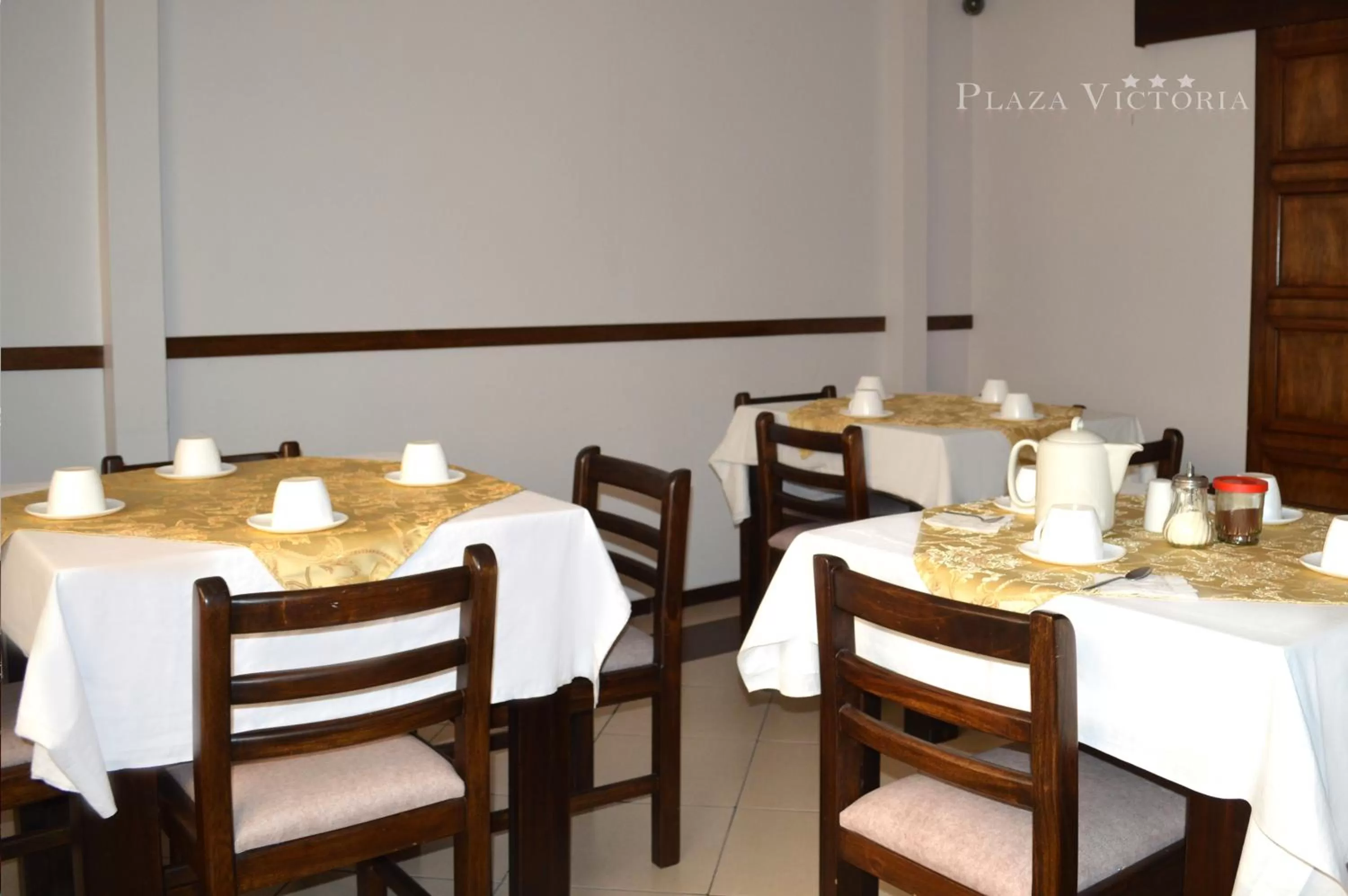 Lounge or bar, Restaurant/Places to Eat in Hotel Plaza Victoria