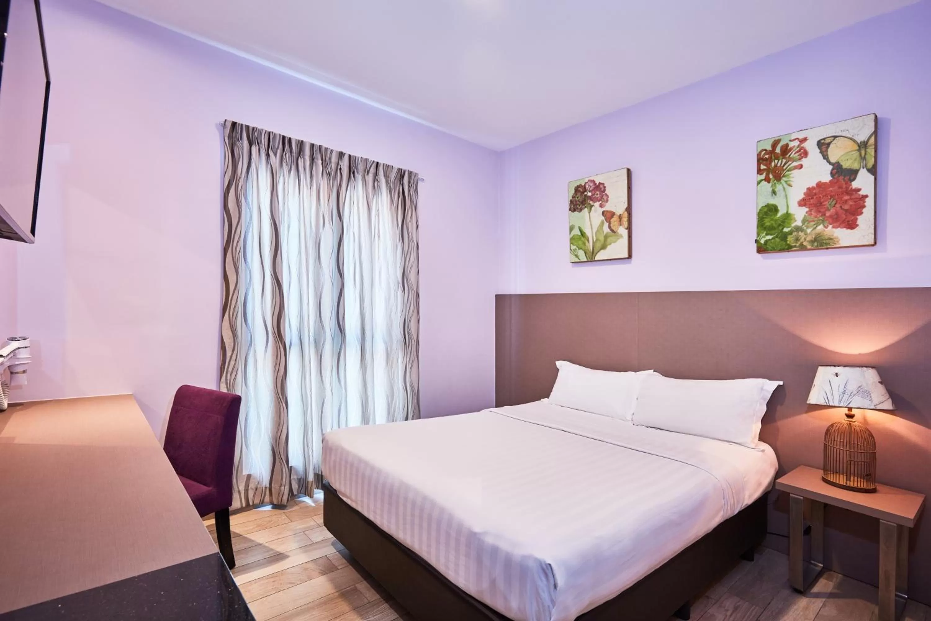 Bed in ibis budget Singapore Joo Chiat
