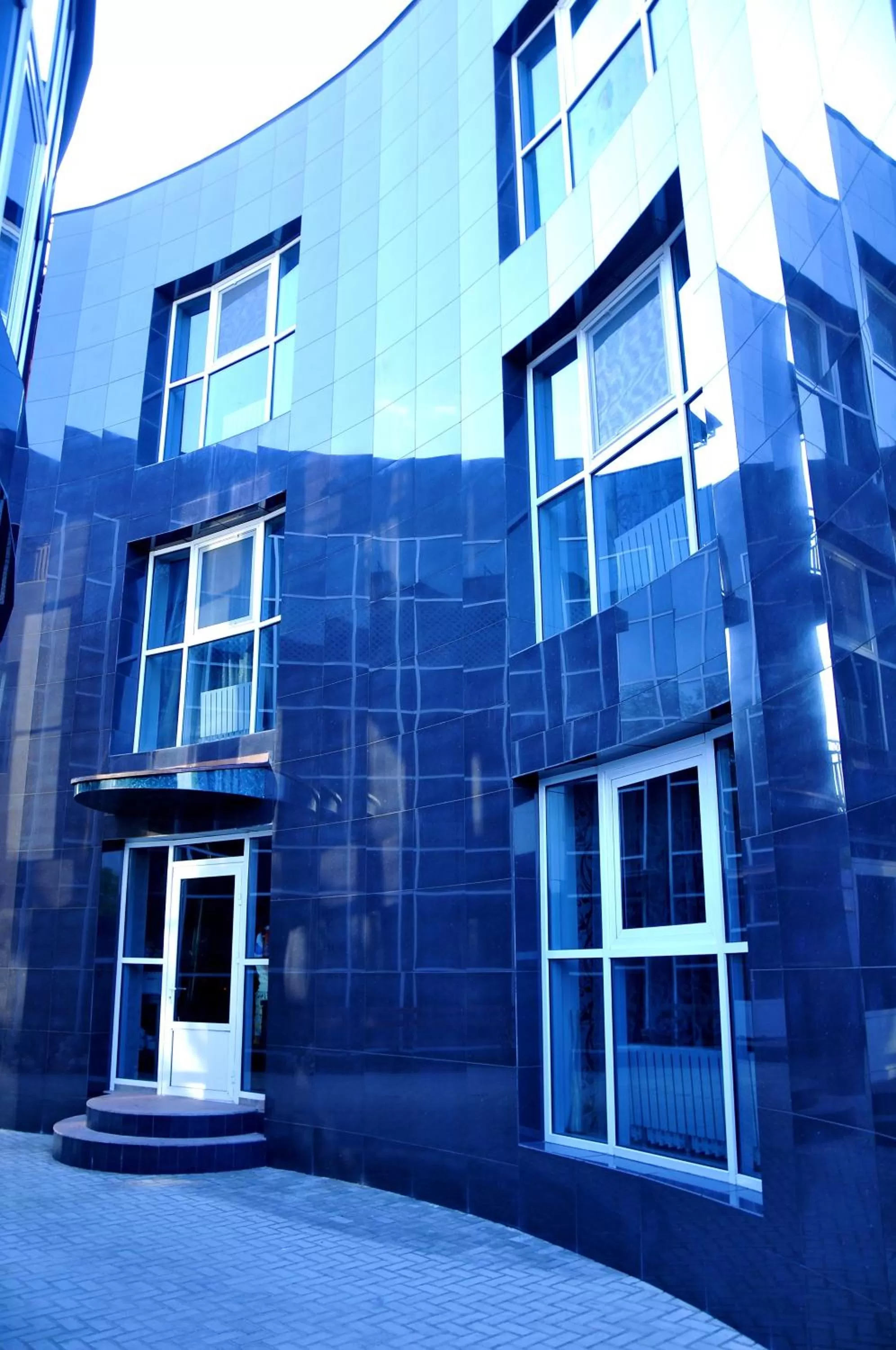 Facade/entrance, Property Building in Totem Hotel